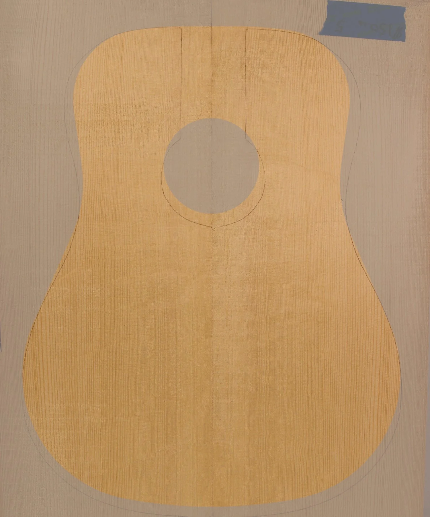 European / Carpathian Spruce Guitar Top- Bear Claw Figure-AA Set 002