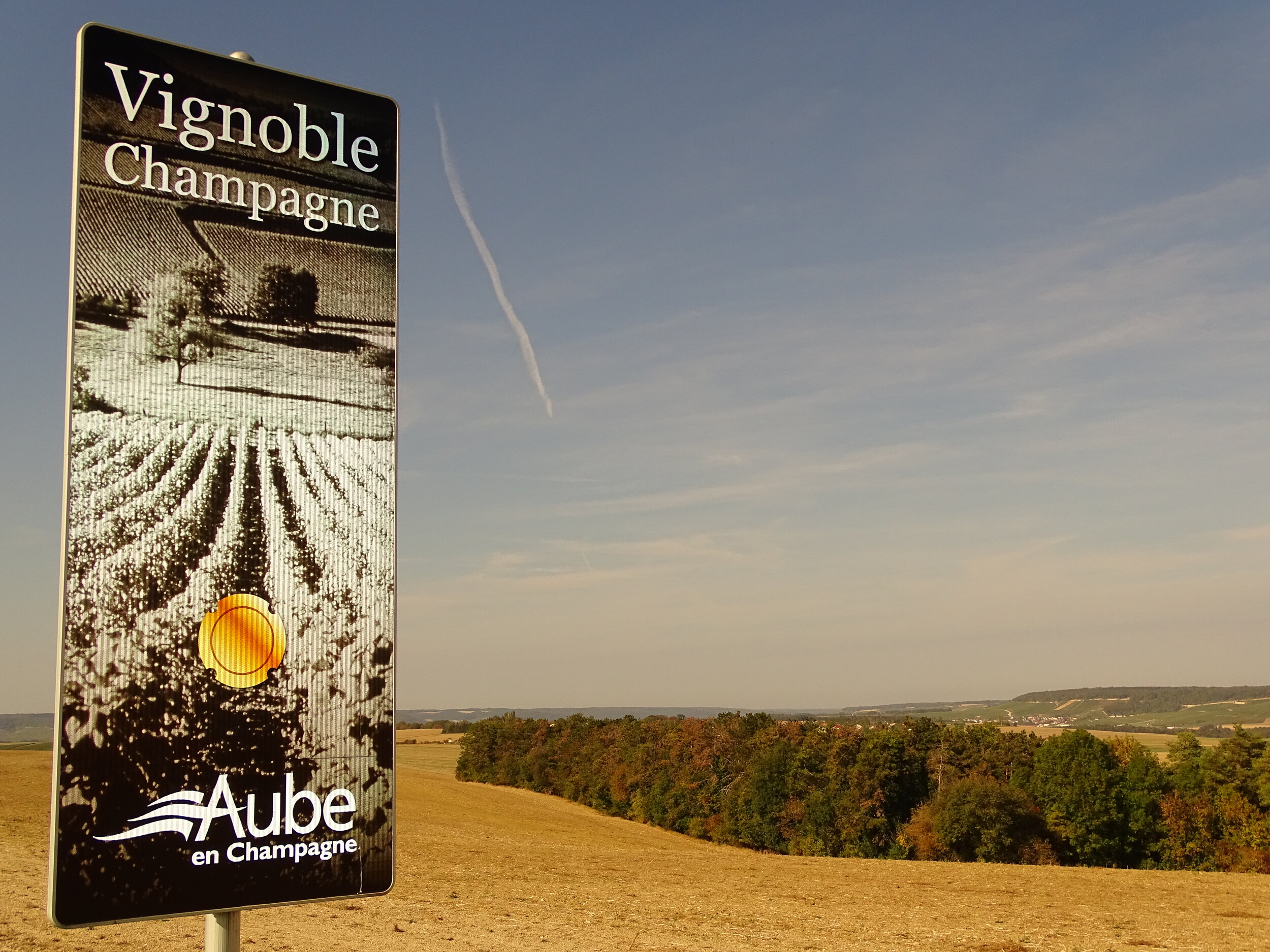 Champagne-Colombey les 2 eglises (6).JPG