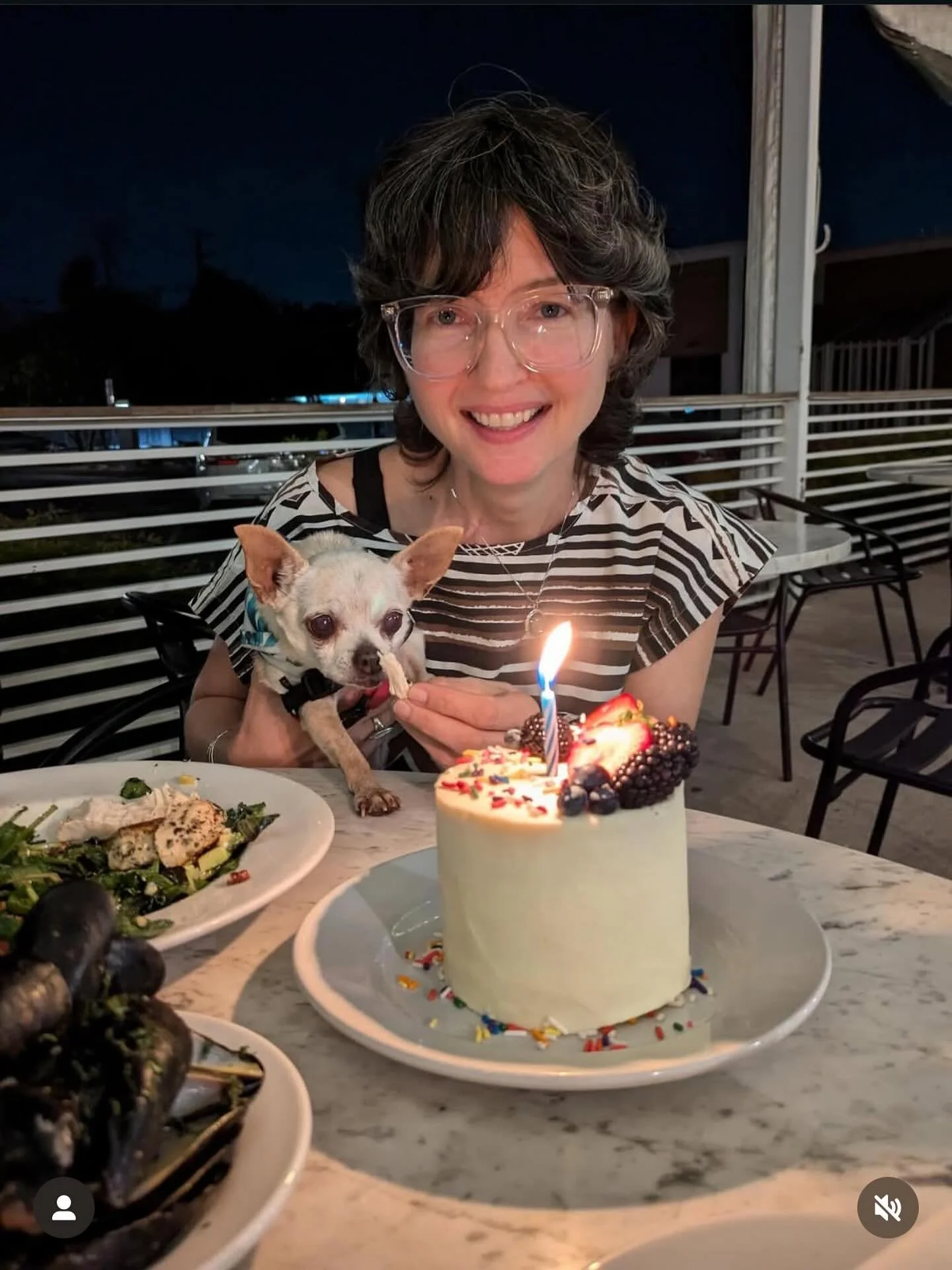 Hey all, come celebrate Leslie&rsquo;s birthday with us tomorrow night!

Tweedy&rsquo;s on 29th
Free!
Moving Panoramas 9pm
Intercom Heights 8pm 
New Scenery 7pm