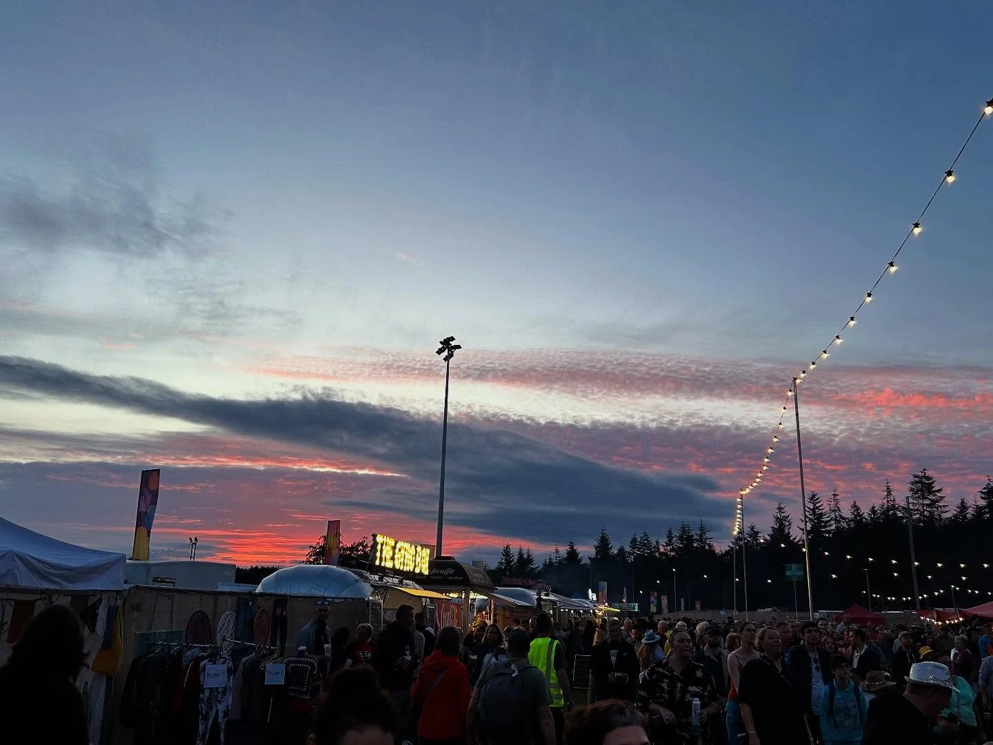 We had the best time at our shows in Ireland, thanks so much to @forestfestemo and @sludgeclubdub for having us. London is next!