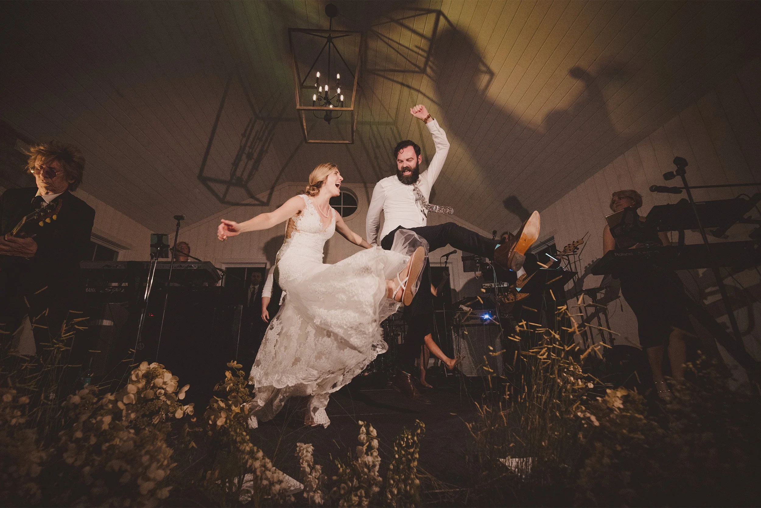 AwardWinningOrangeCountyWeddingPhotographer-HeroImage.jpg
