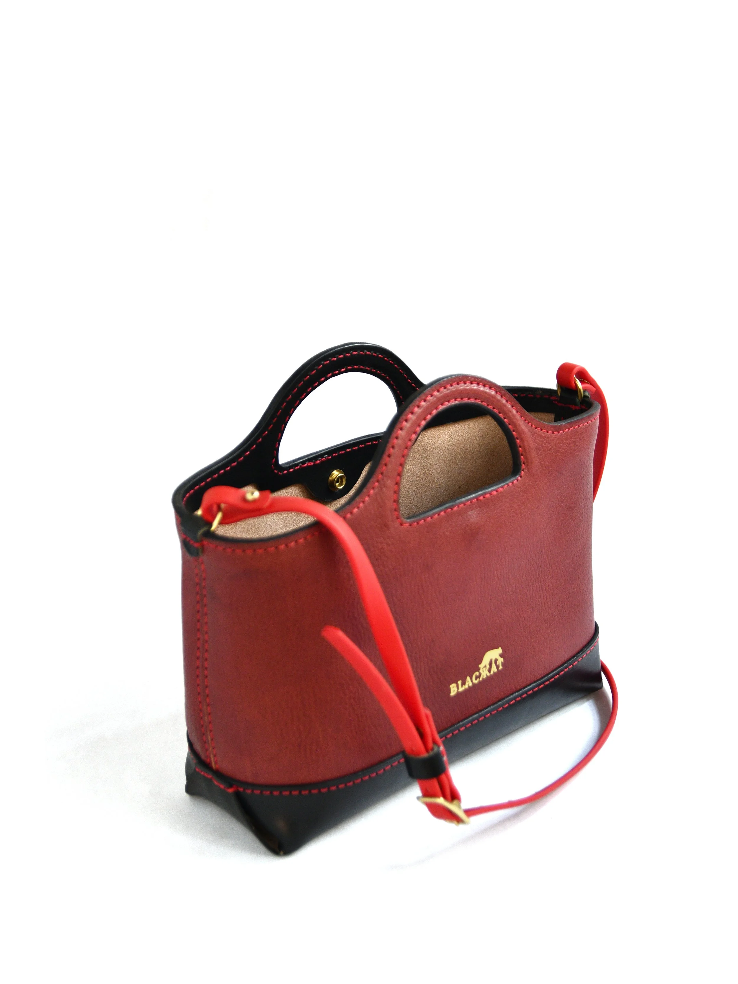 elviratote.red.3.jpg