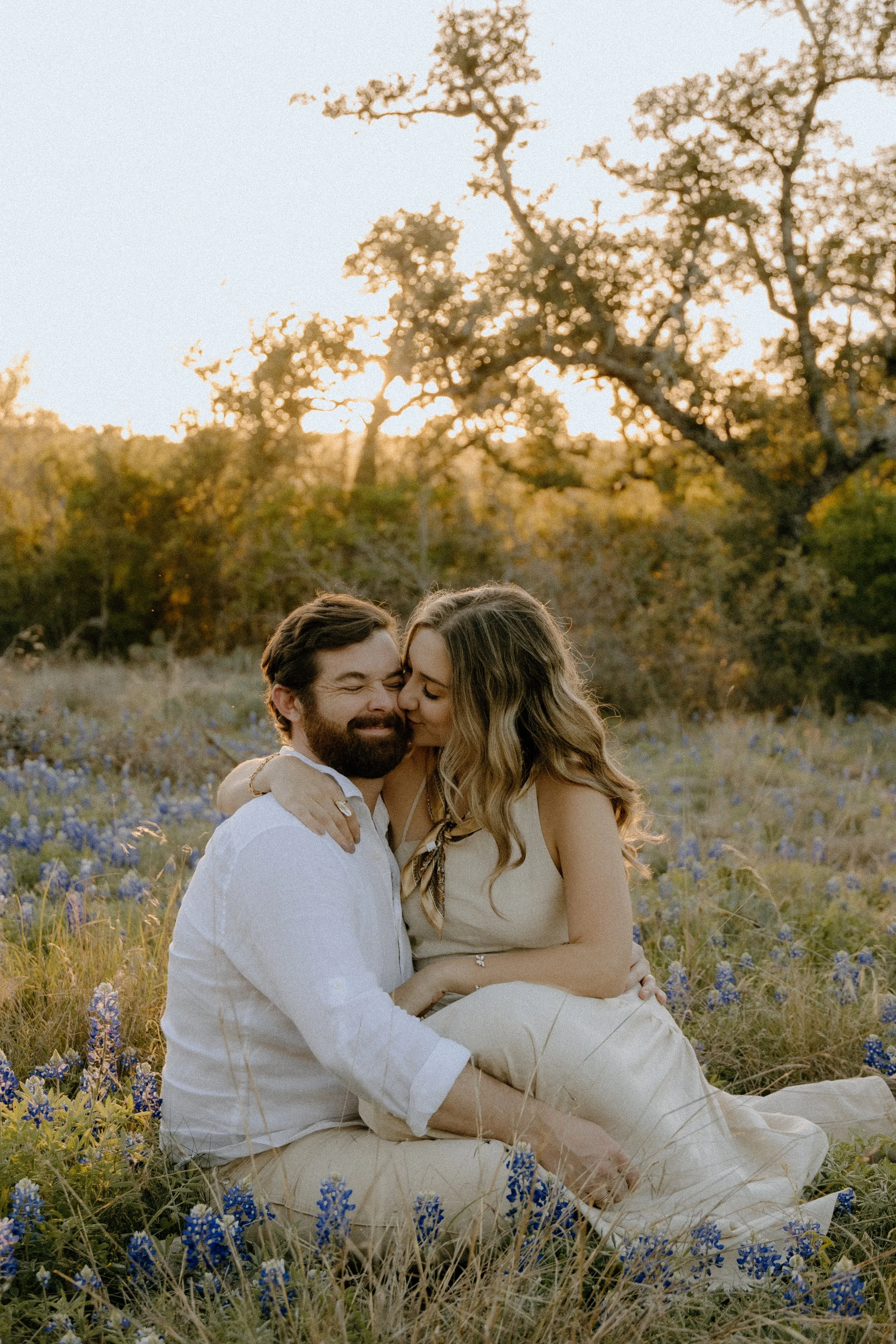 Houston & Texas Family, Couples, Newborn, Maternity, Bridal Photography – Intimate sunset moment, couple seated in Austin TX field.