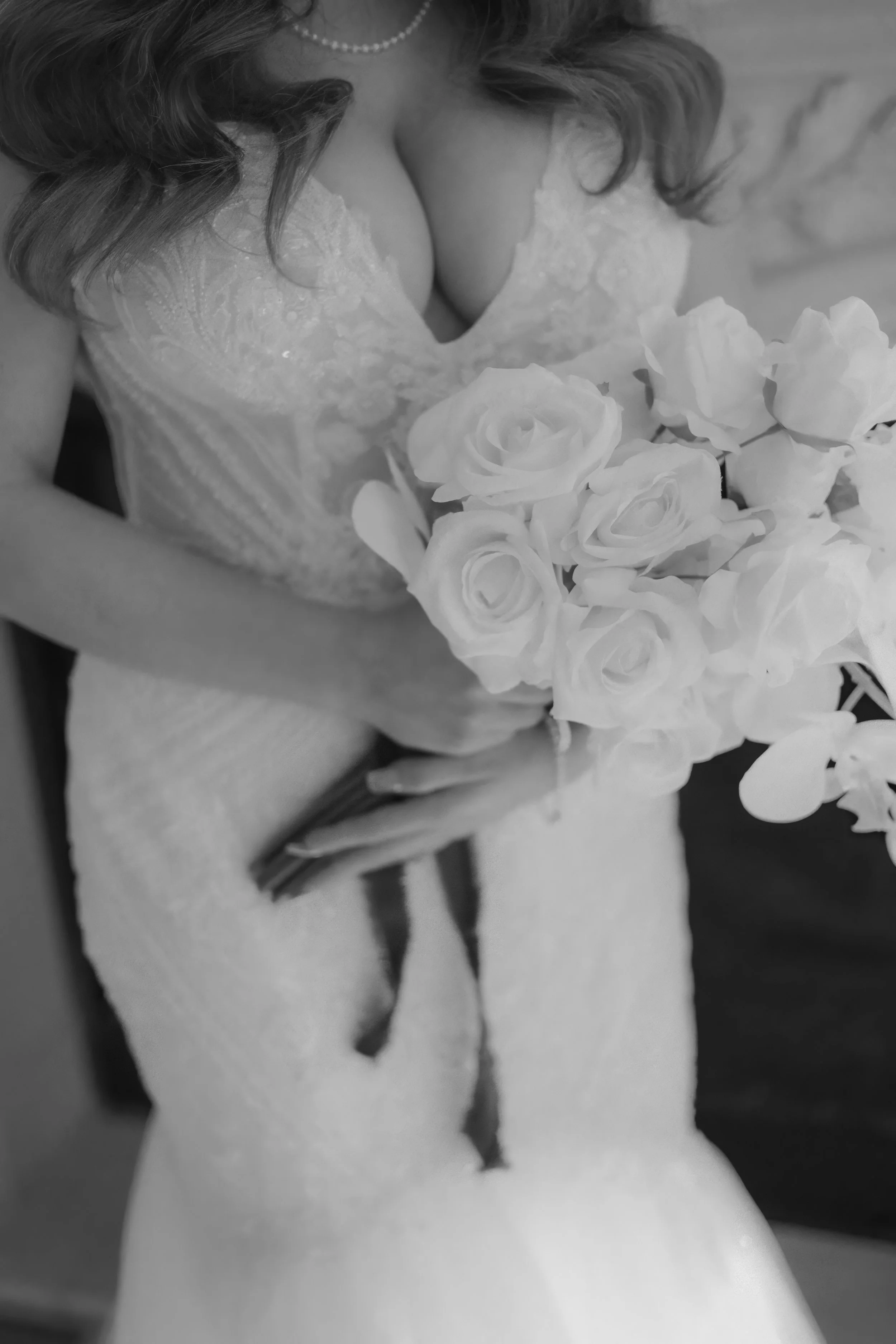 Houston & Texas Family, Couples, Newborn, Maternity, Bridal Photography – Black-and-white mirror portrait of bride, Houston.