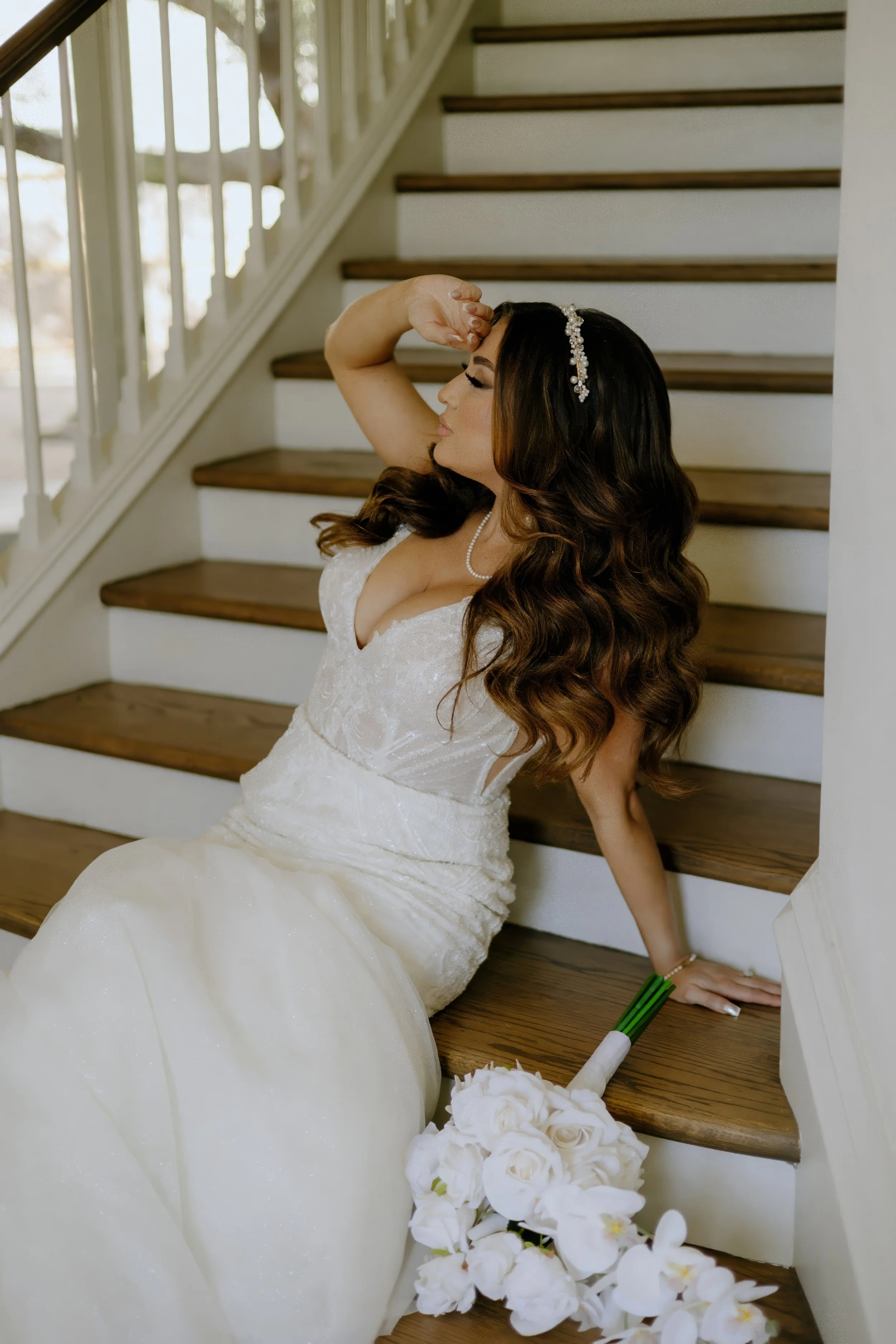 Houston & Texas Family, Couples, Newborn, Maternity, Bridal Photography – Black-and-white back portrait with gown train, Houston.