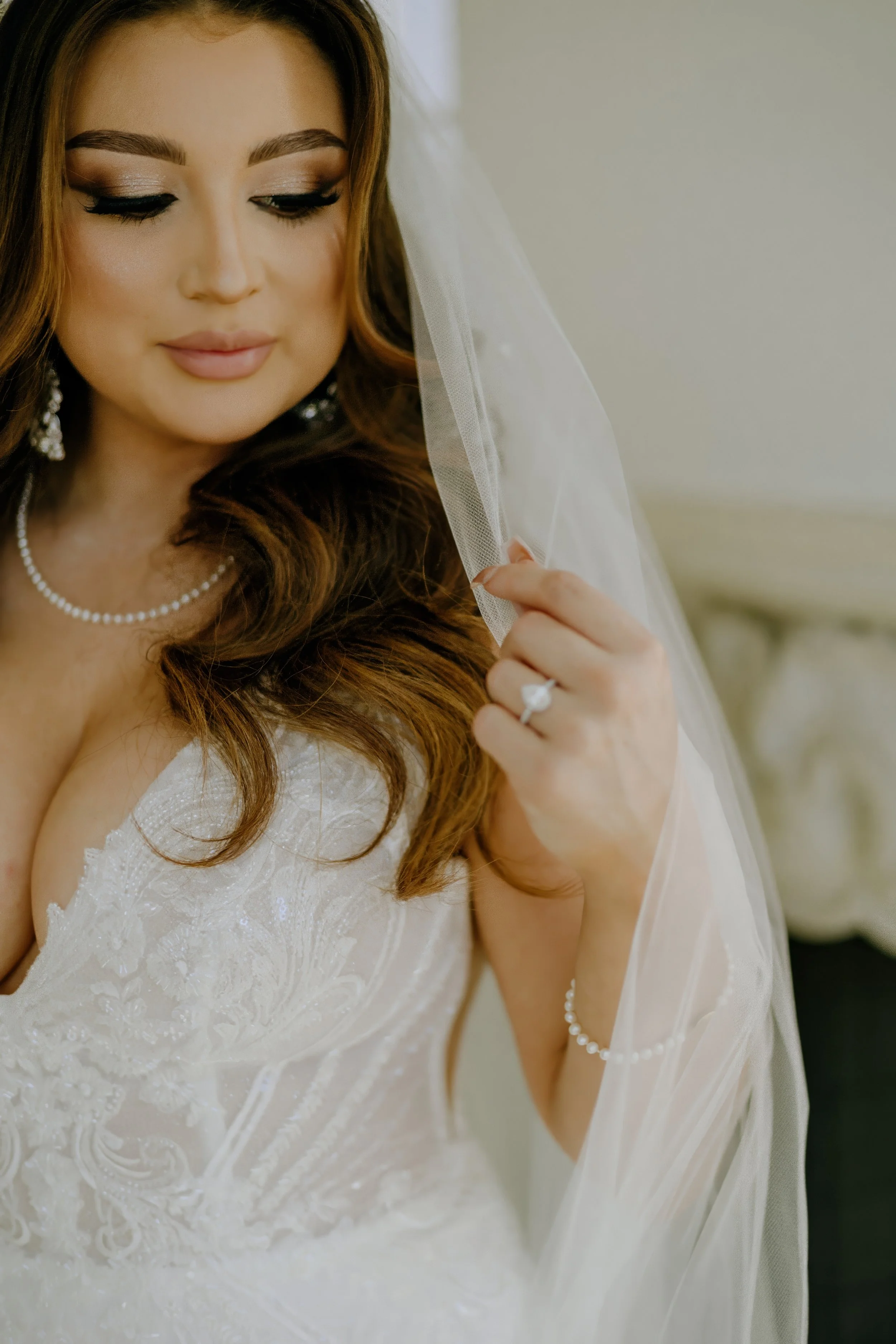Houston & Texas Family, Couples, Newborn, Maternity, Bridal Photography – Bride twirling in gown under chandelier, Houston white-and-gold.