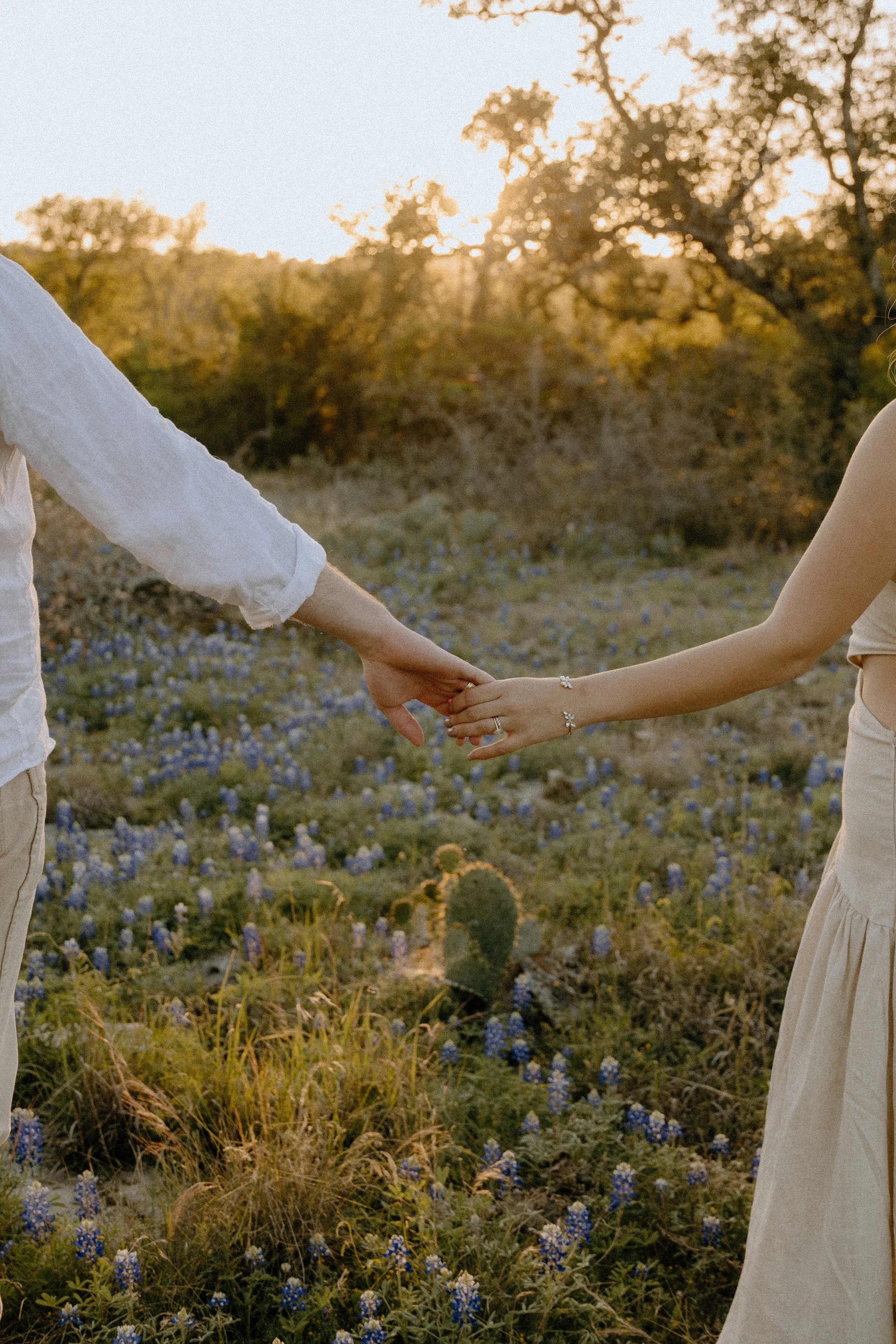 Houston & Texas Family, Couples, Newborn, Maternity, Bridal Photography – Hand-holding detail during golden hour Austin TX portraits.