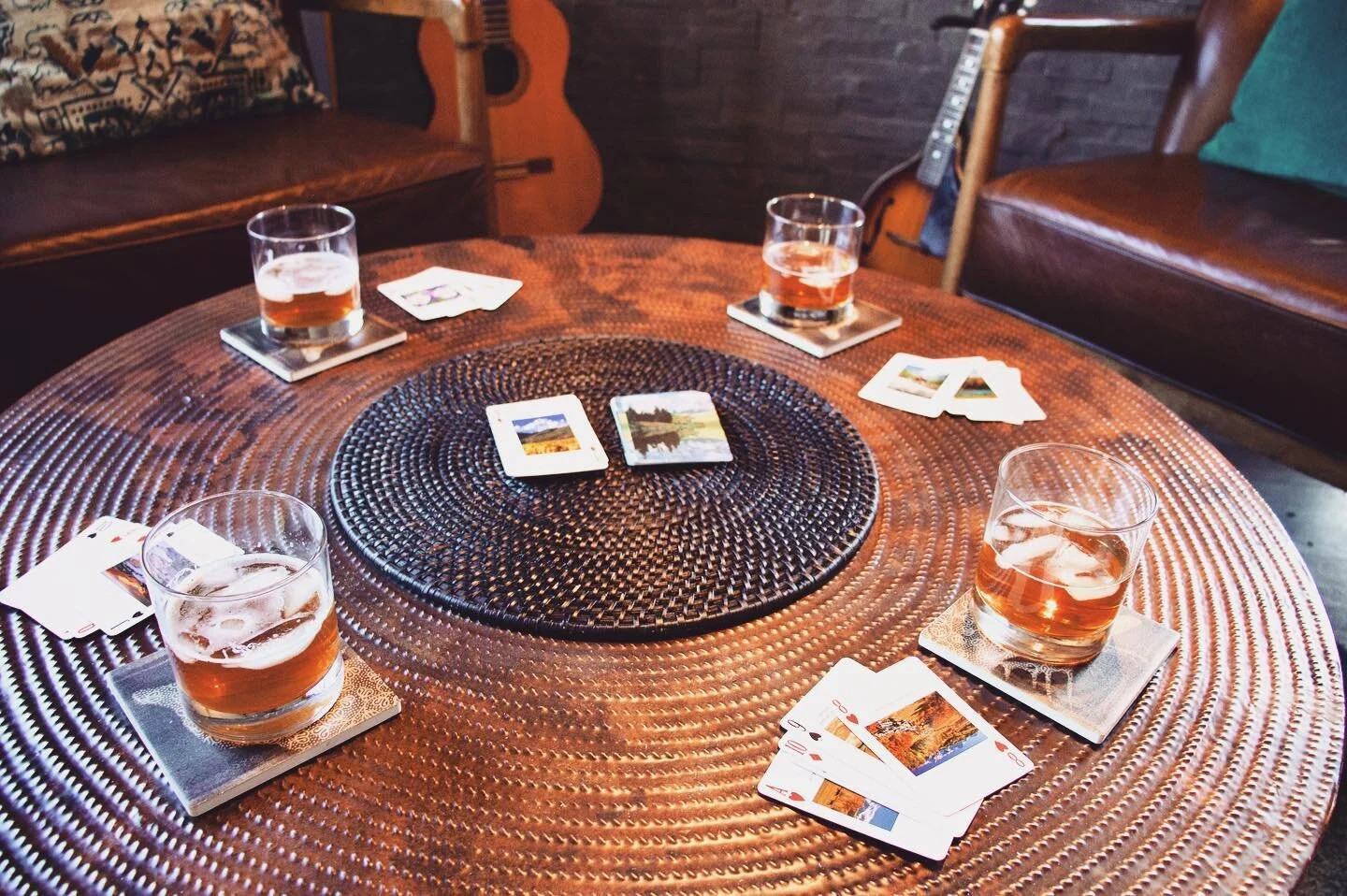 perfect corner for poker nights &diams;️ &hearts;️ &spades;️ &clubs;️🃏