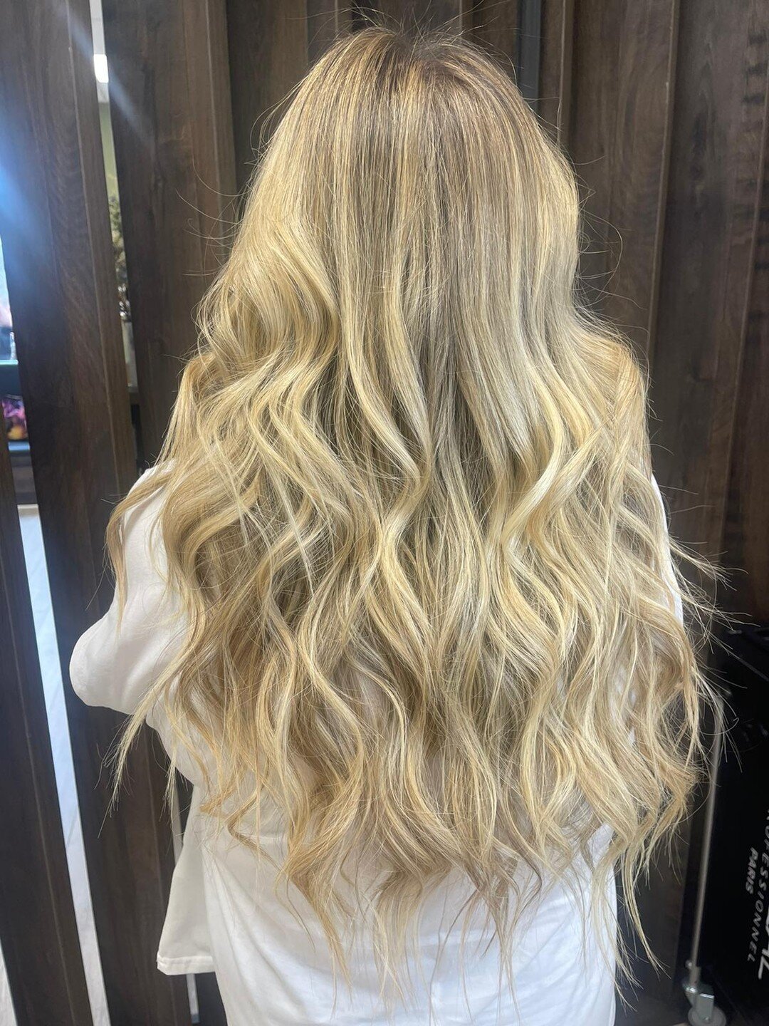 Trust the process 🤝

Saturday, we're ready for you 🥂

📱 0151 236 5421
💻 www.dothair.co.uk

#dothairliverpool #lorealpro #lorealpro #iamahairartist #iamahairartistwin #frenchbalayage #frenchglossing #liverpoolsalon #liverpoolhair #liverpoolhairdre