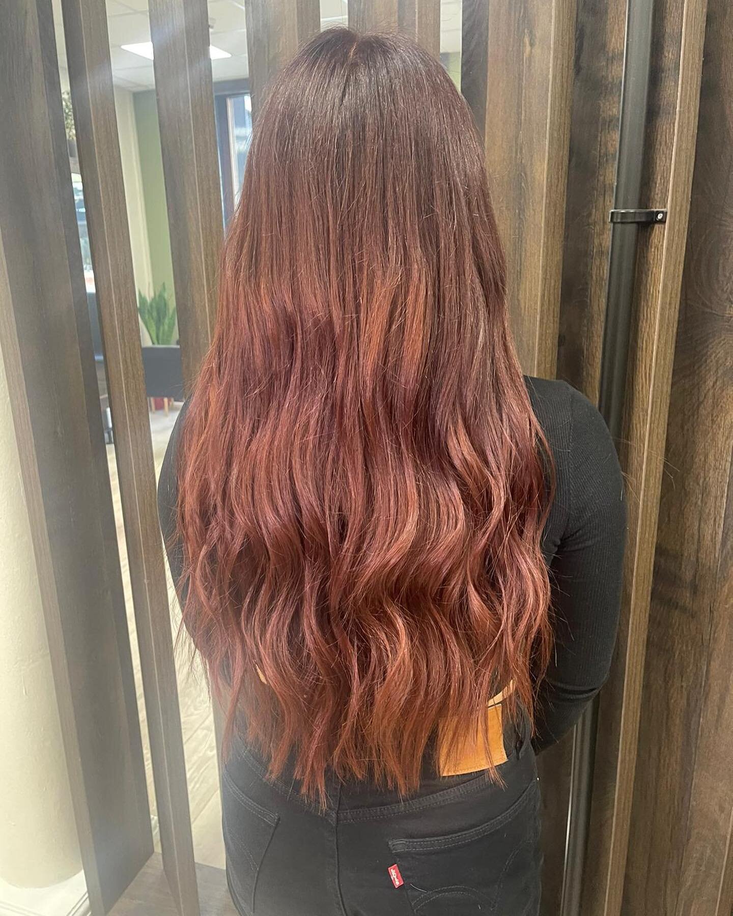 A great hairstyle really is the best accessory 😉

📌 40-46 Dale Street, Liverpool, L2 5SF

#dothairliverpool #lorealpro #lorealpro #iamahairartist #iamahairartistwin #frenchbalayage #frenchglossing #liverpoolsalon #liverpoolhair #liverpoolhairdresse