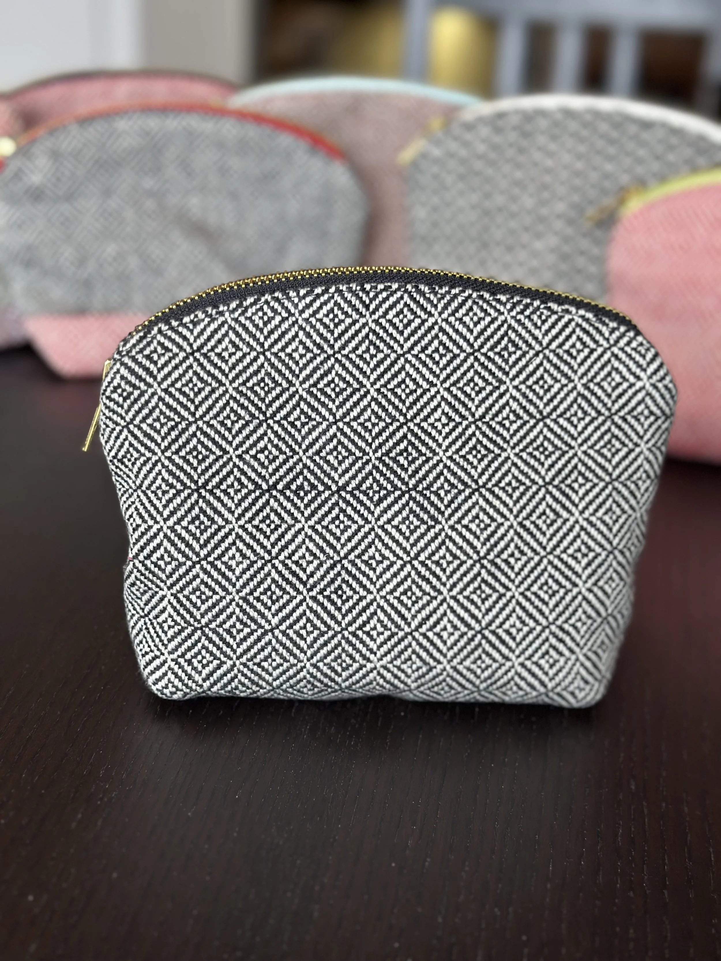 Zipper pouch black with black zipper