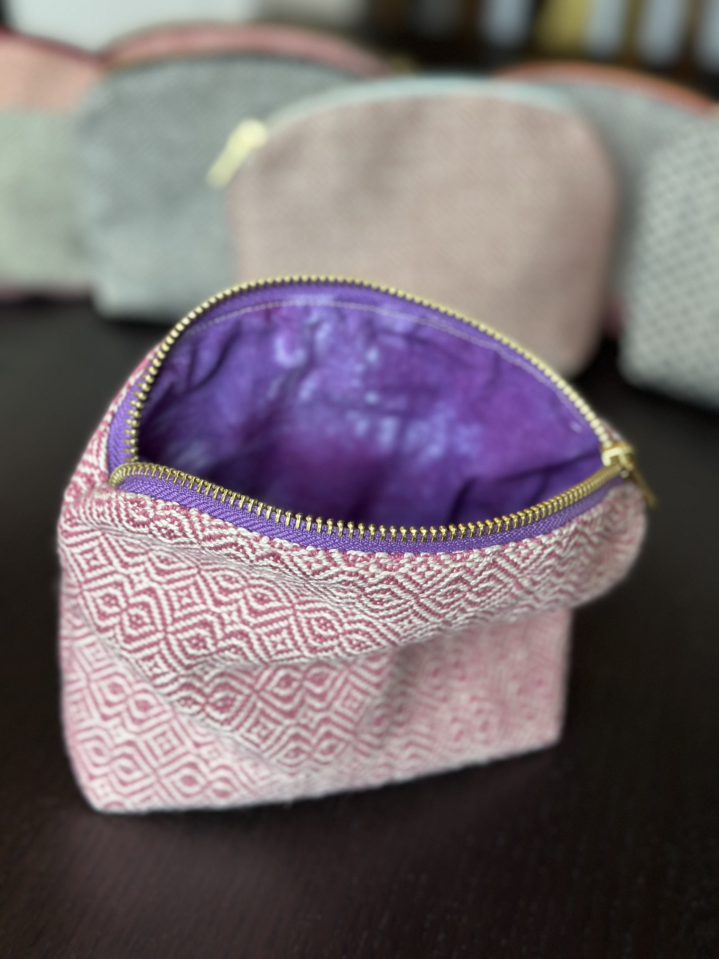 Zipper pouch pink with purple zipper