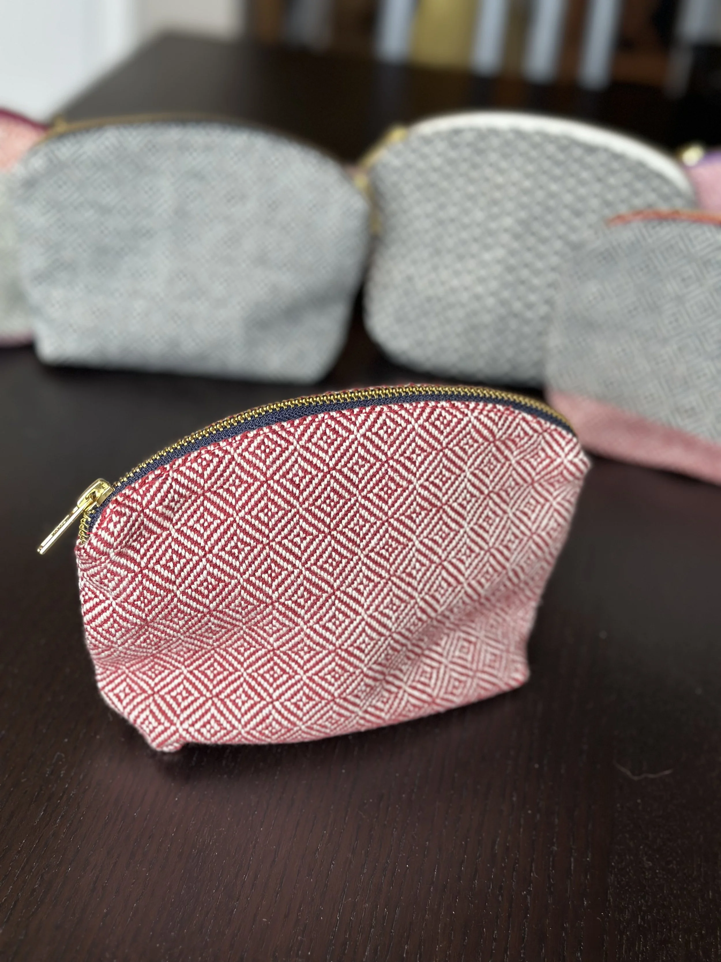 Zipper pouch red with blue zipper