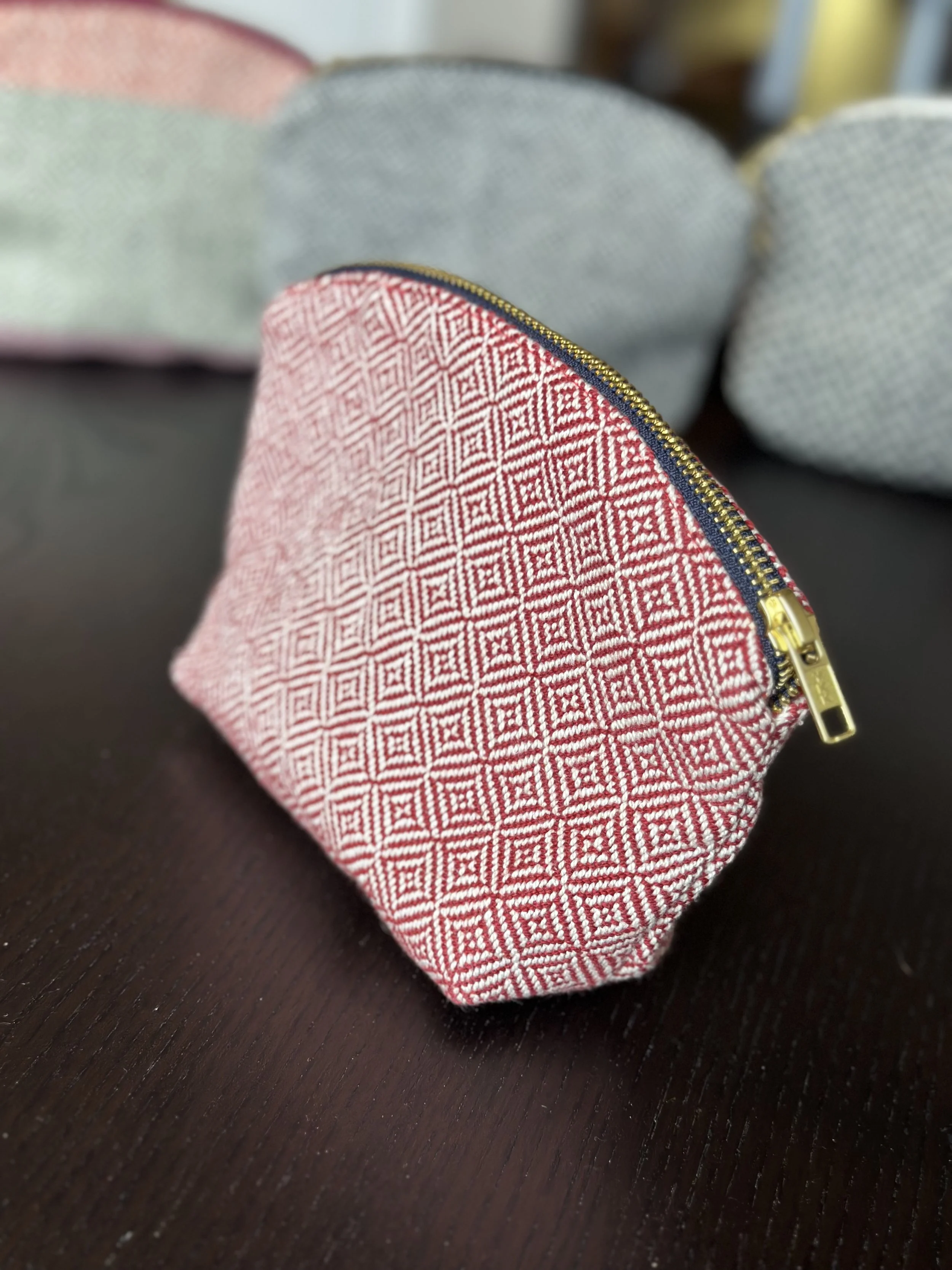 Zipper pouch red with blue zipper
