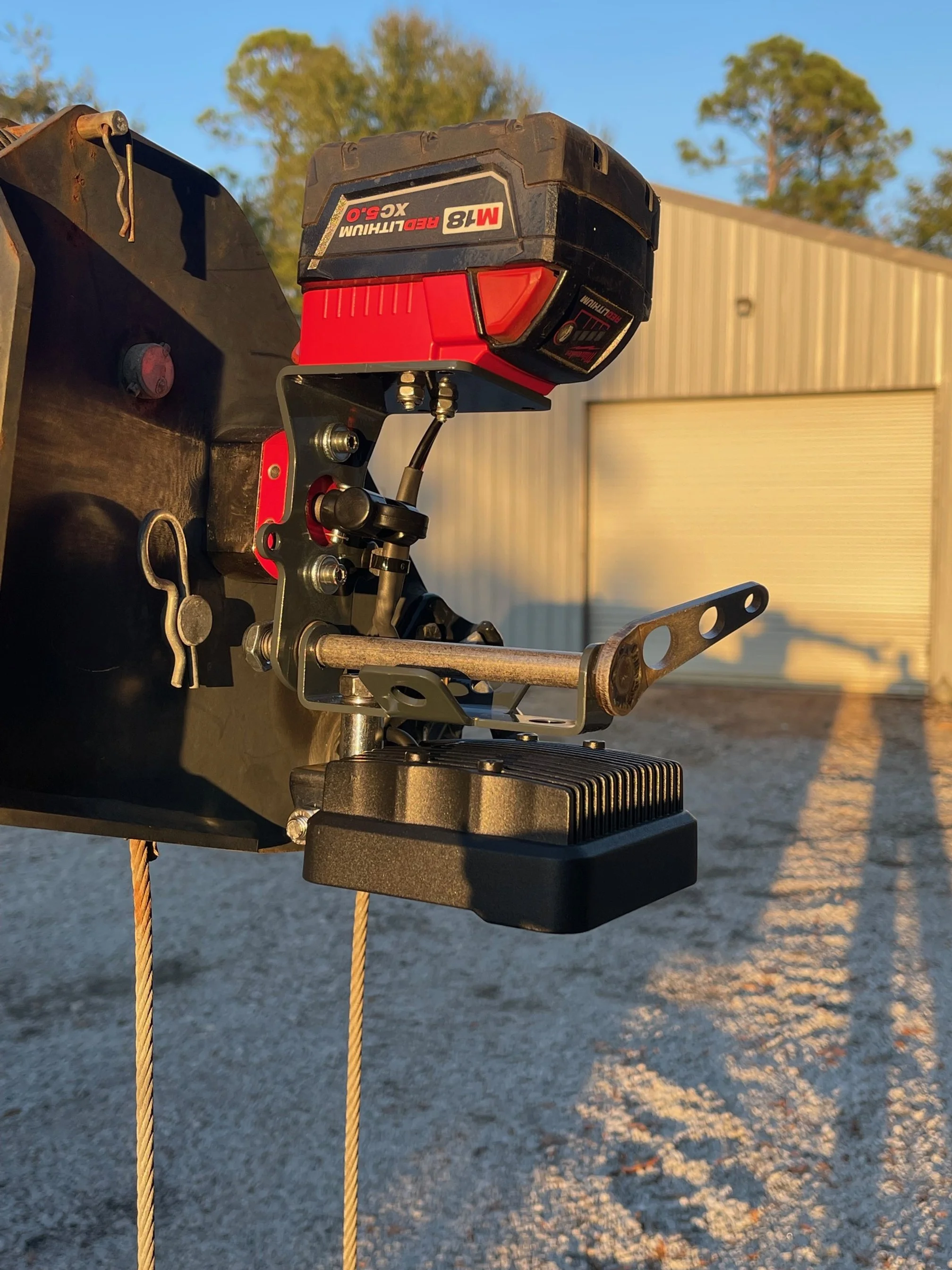 Magnetic Base cordless Crane work light GEN 2.0