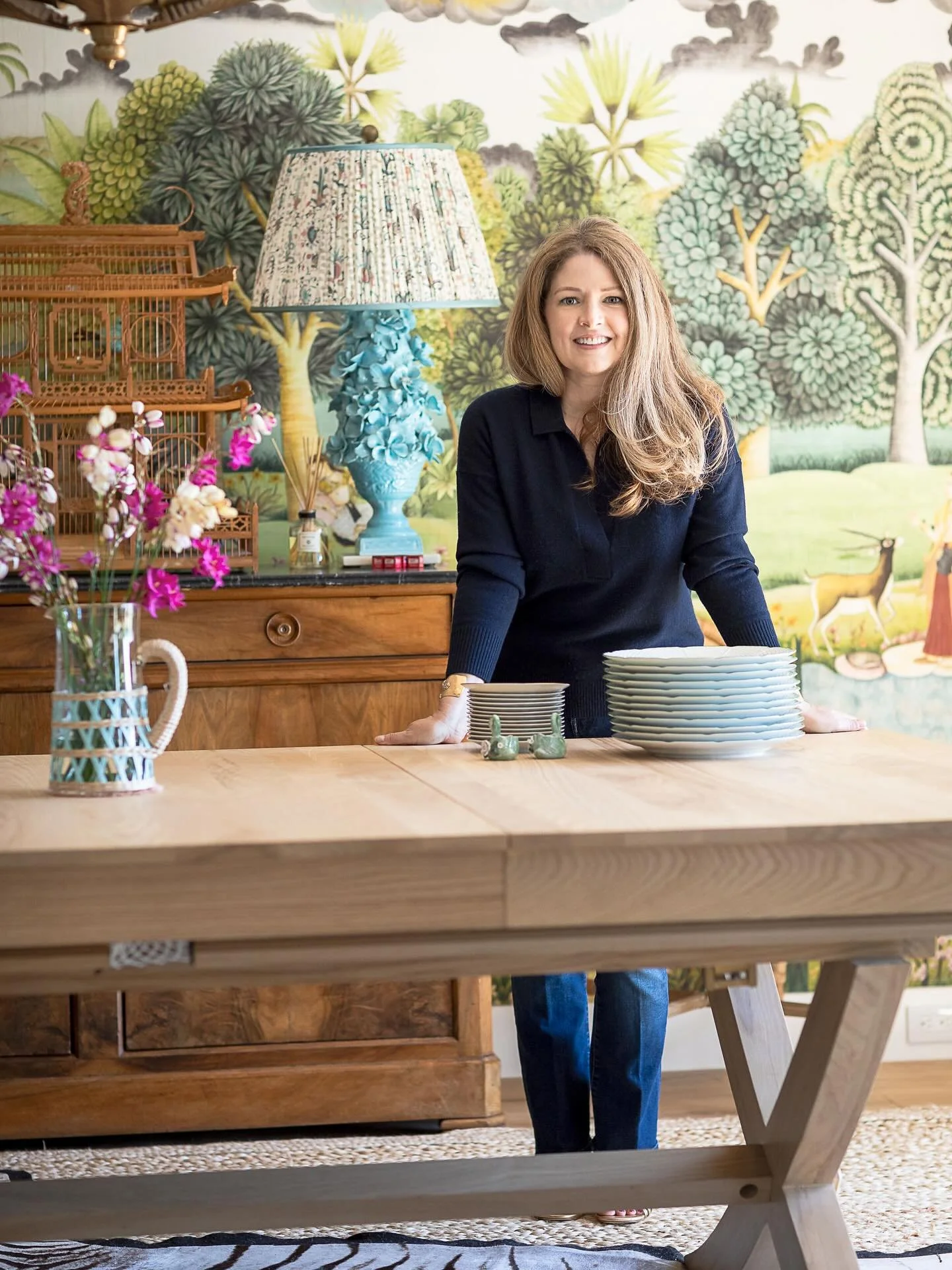 We have some new friends to welcome 👋 &mdash; we&rsquo;re so happy you found our little corner of IG! Thanks for following along as we help our color-loving clients create their dream homes coast to coast. 

I founded Courtney B. Smith Design in 200
