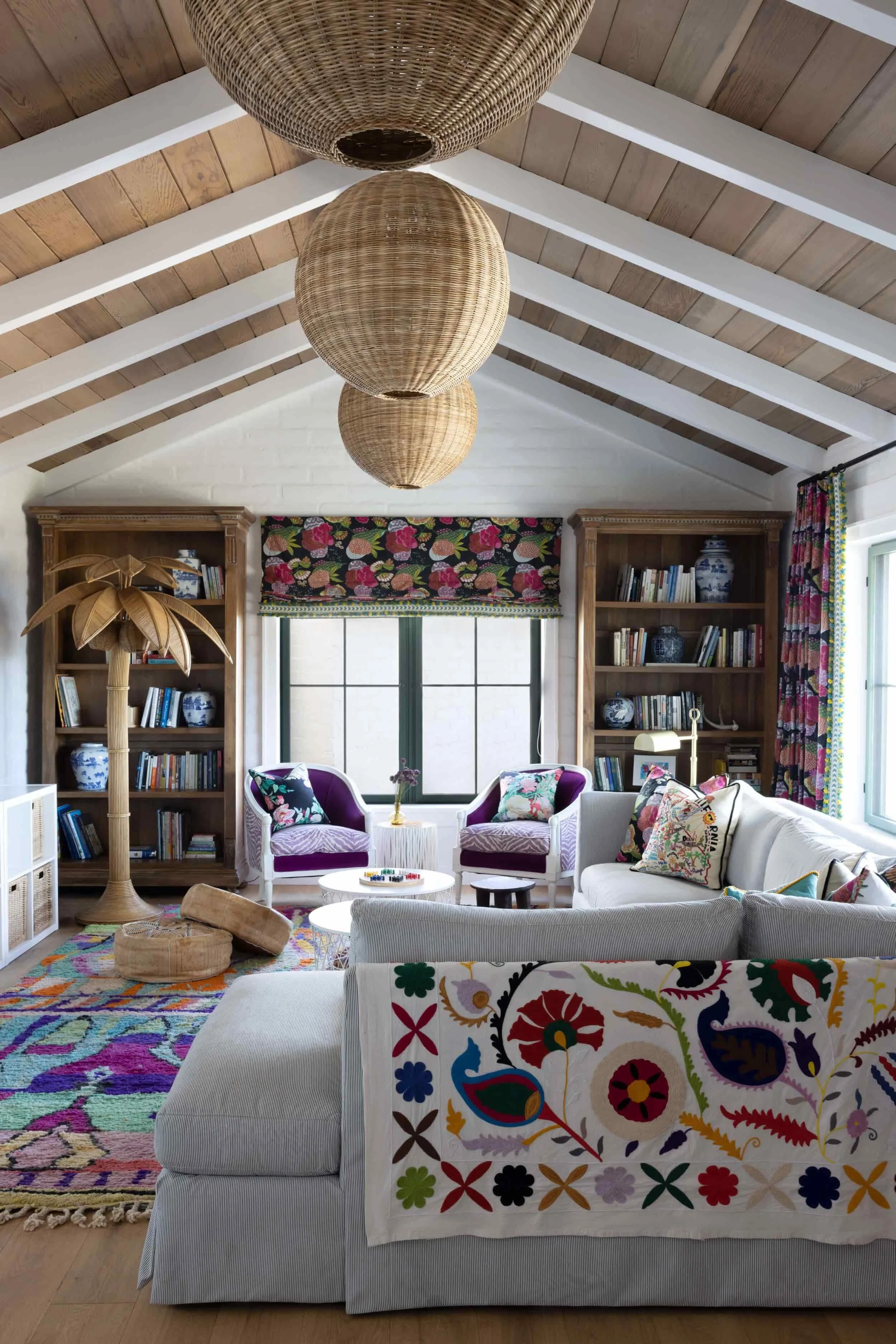 HAPPY HILLSIDE HACIENDA