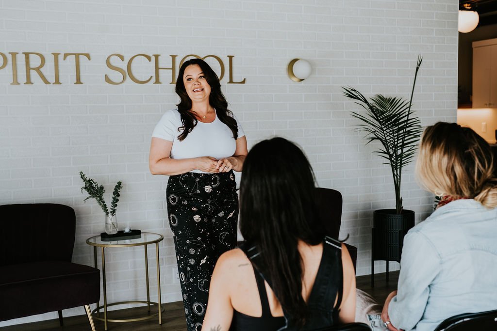 Danielle Searancke demonstrating mediumship at Spirit School in Squamish