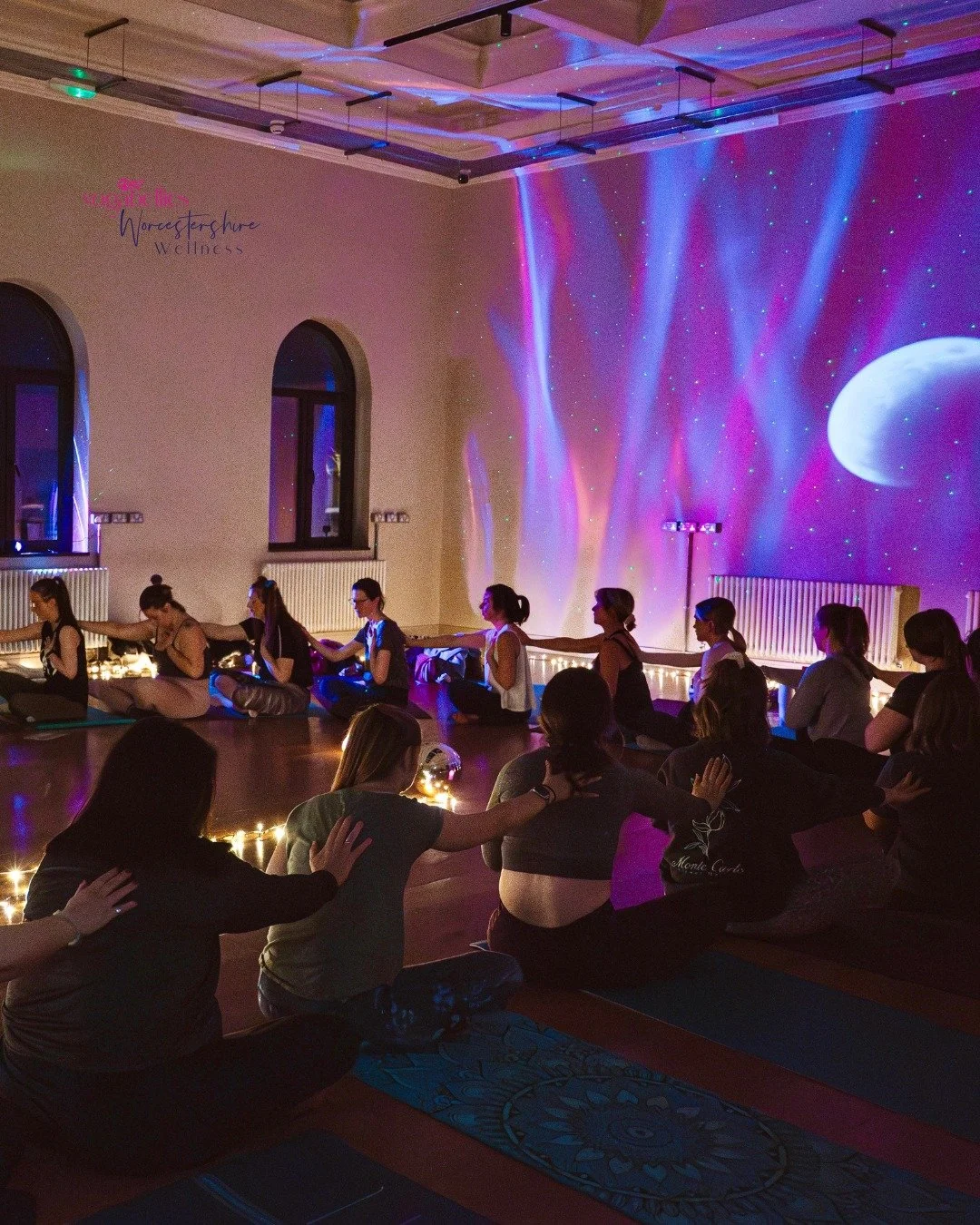 Luna or Flow? Here&rsquo;s the difference:

🌙 Luna Yoga is restful, grounding and hormonal-balancing &ndash; perfect for busy minds and tired bodies.

☀️ Flow Yoga is energising, uplifting and strength-building &ndash; great for boosting your mood a