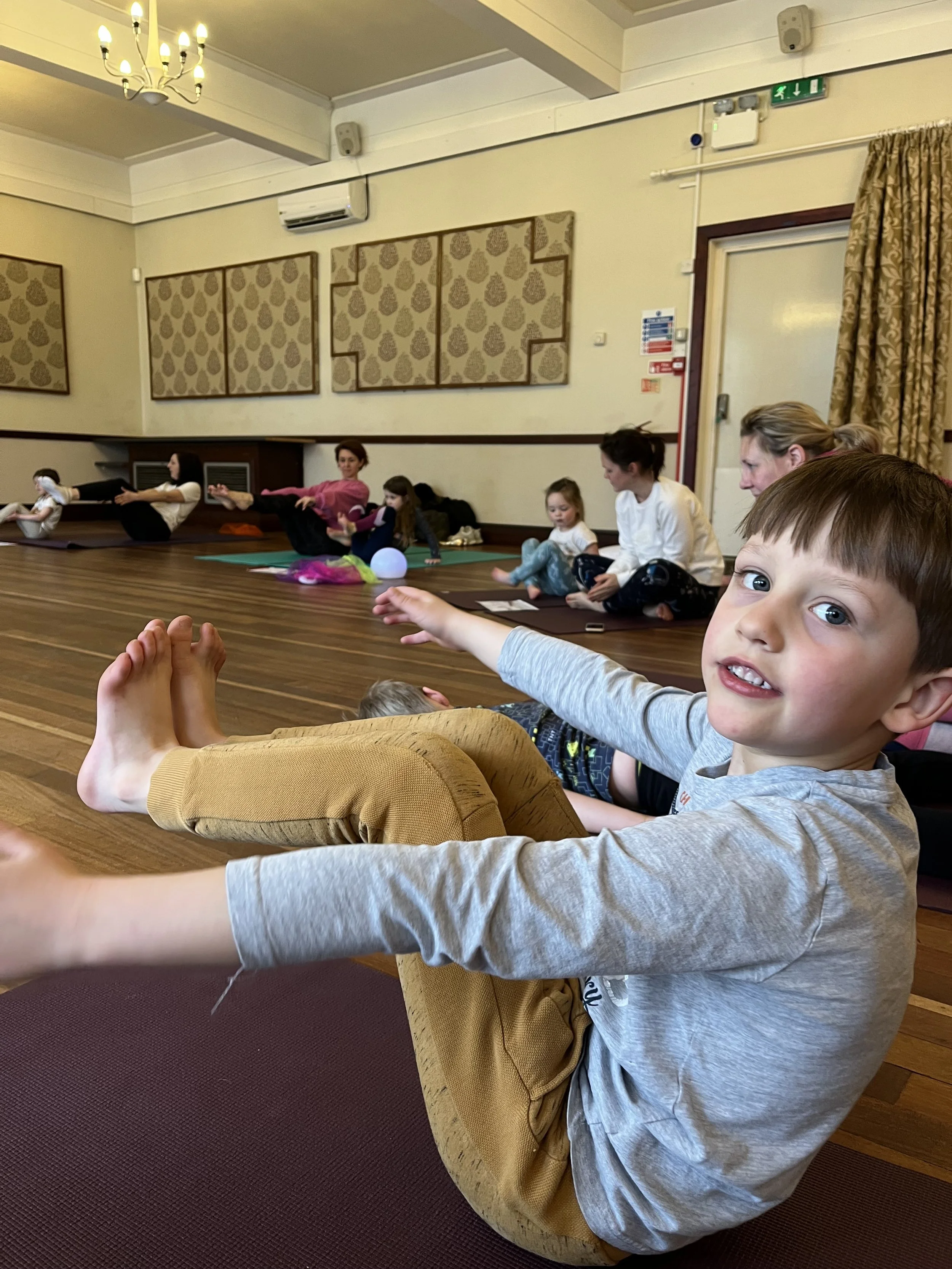 Easter kids yoga9.jpeg