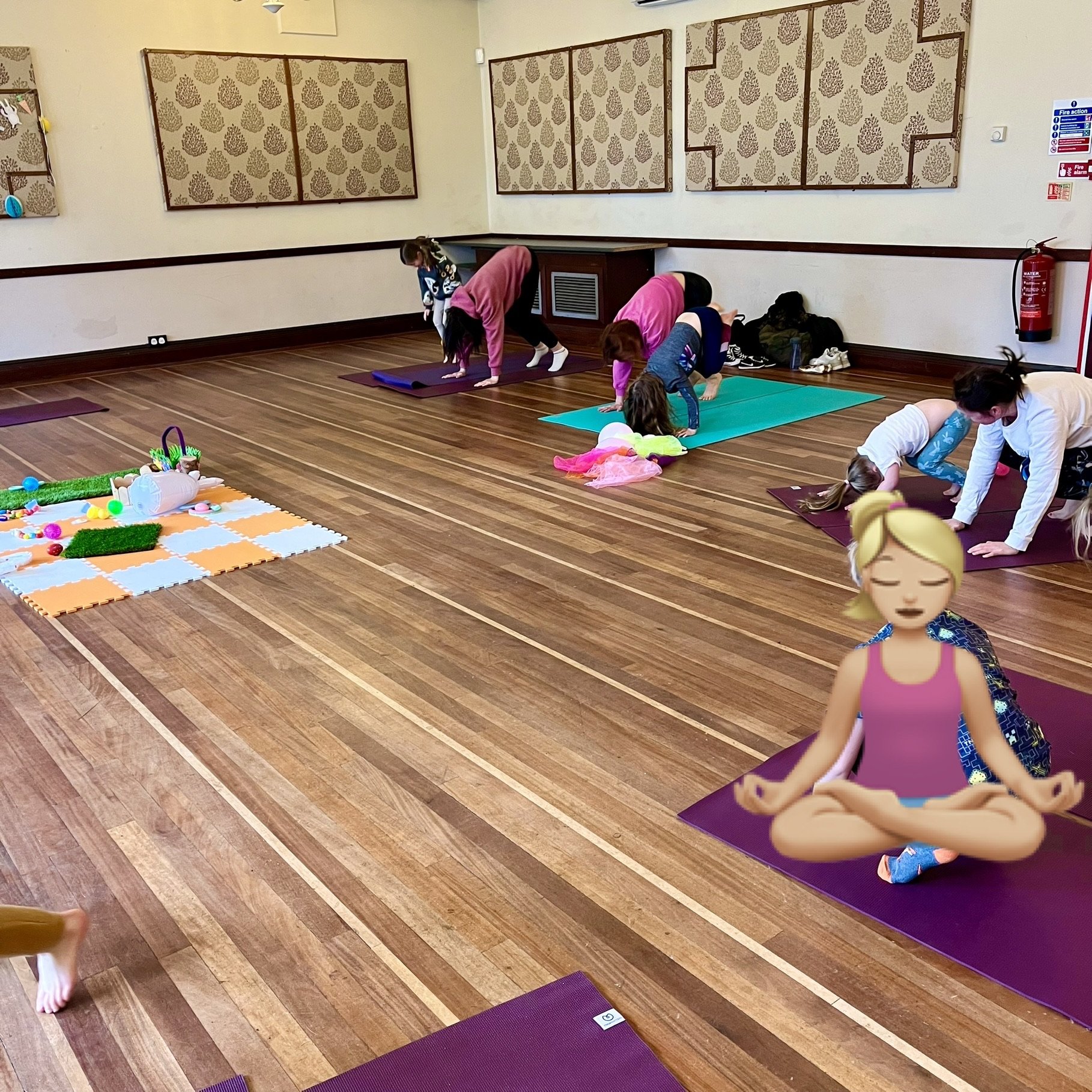 Easter kids yoga11.jpeg