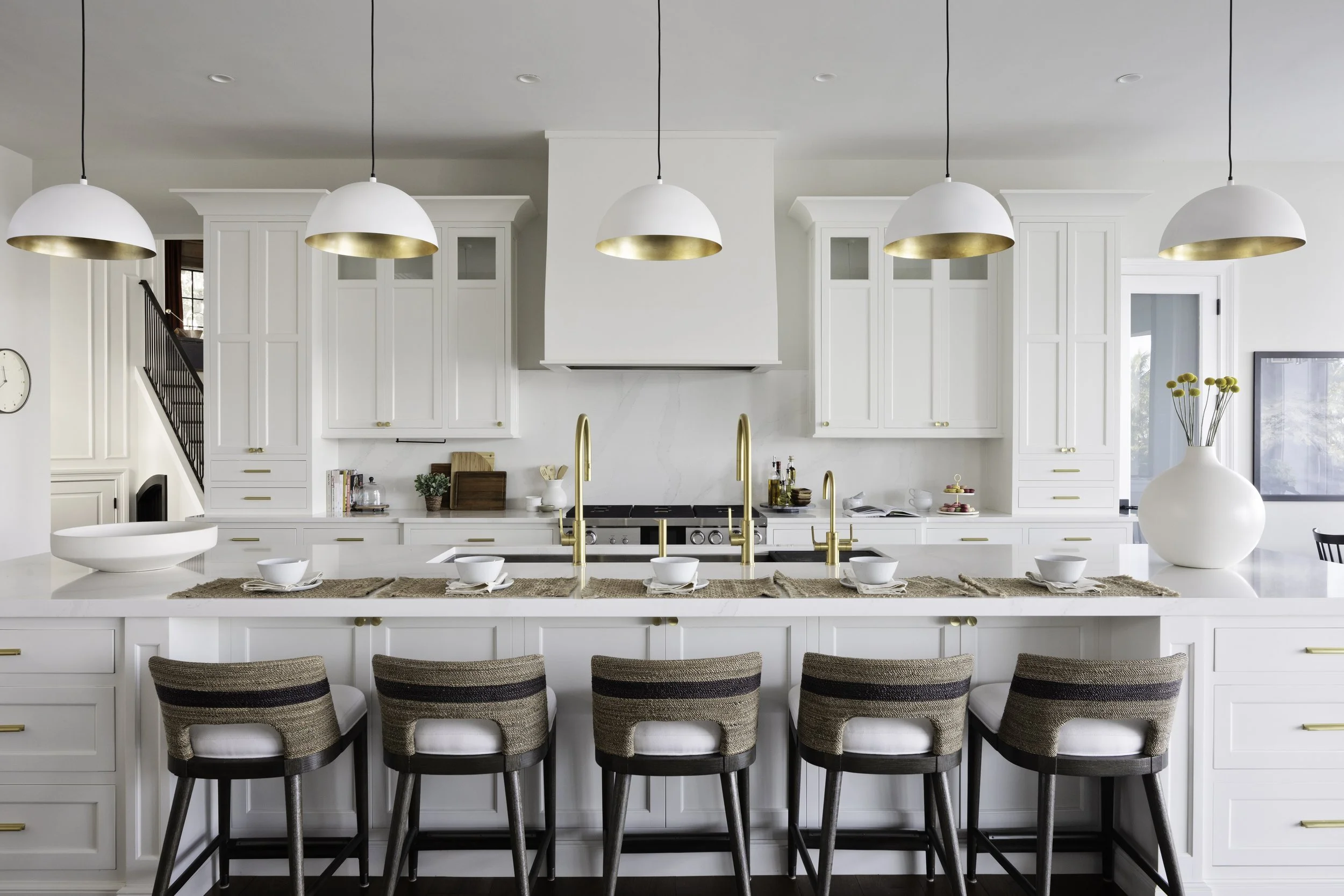 Beautiful &amp; Functional Kitchen Islands 