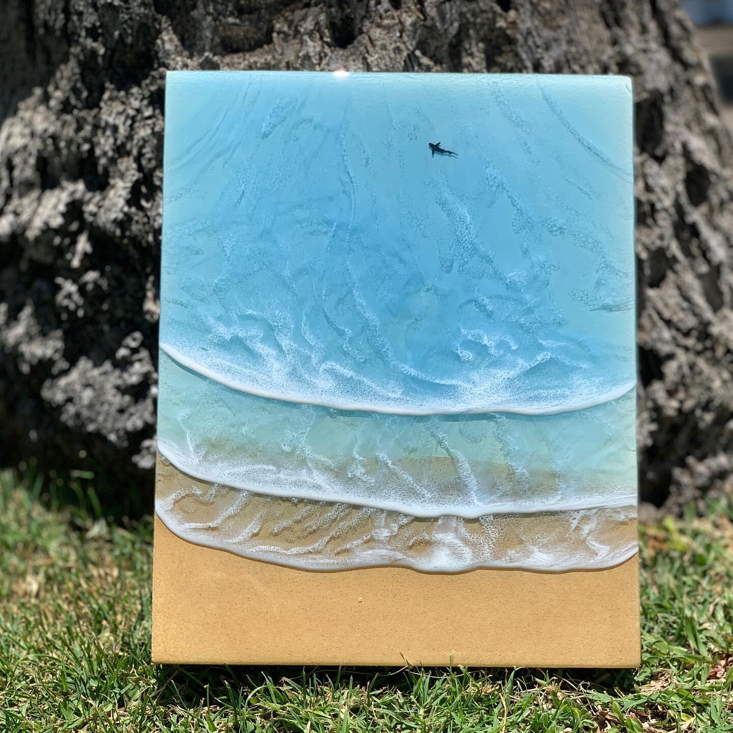 Swipe for the angles. These 8x10&rsquo;s are also made on a hardwood artist panel and perfect to throw in a suitcase or easy to ship without worrying about them being damaged. Perfect to send as a gift or take home as a souvenir. #waikiki #oahu #hawa