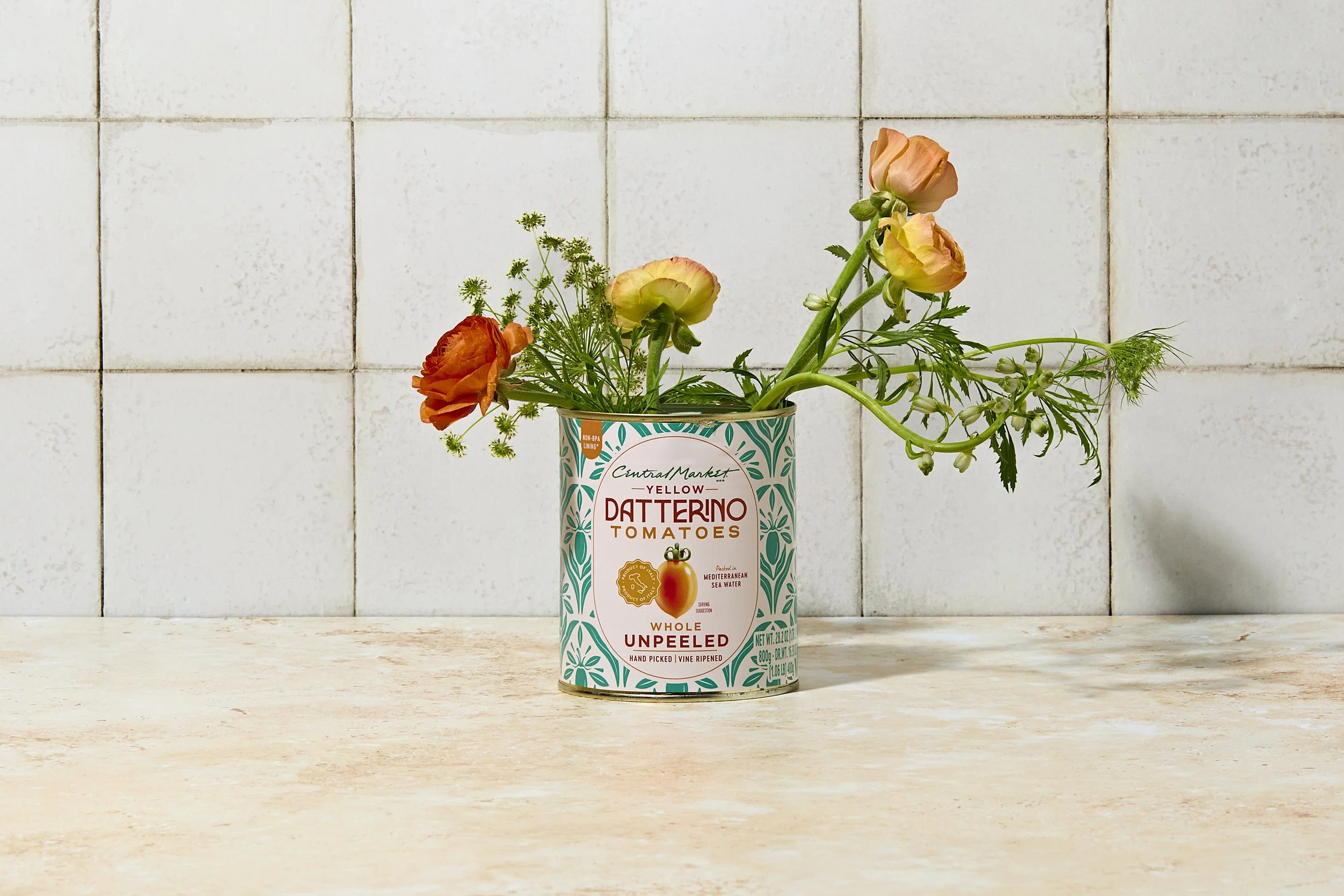 Central Market Brand_Tomato_Can.jpg