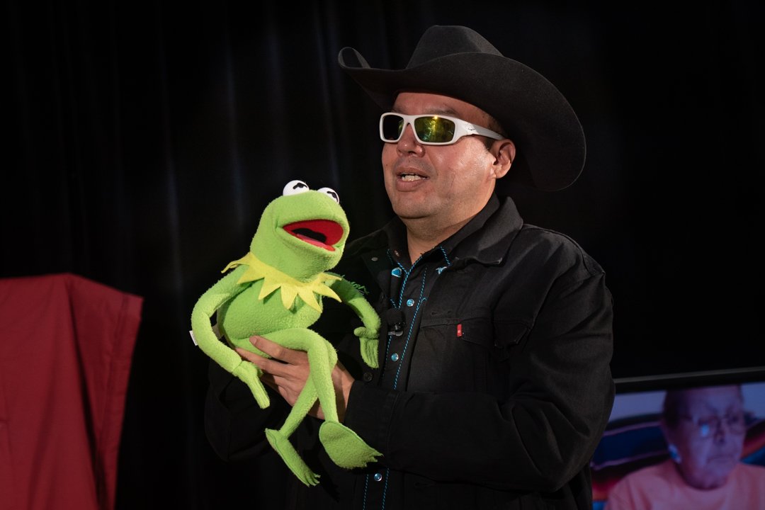 Award-winning comedian-puppeteer DeRic Starlight from TsuuT’ina Nation shares about Indigenous culture through story and song.