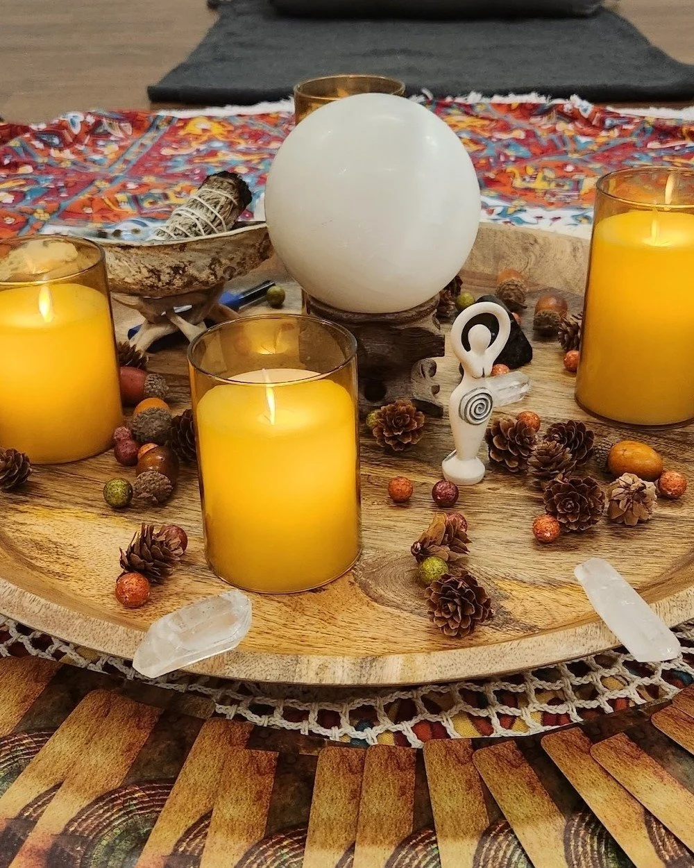 Join us for Women's Circle next week--we'll be making pocket altars!

A pocket altar is small kit to carry with you for when you might need or want to pause and focus. You can carry anything meaningful or helpful to you in these tiny toolboxes--cryst