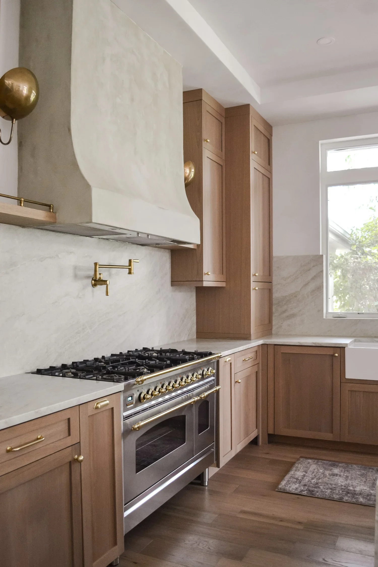 Warm Transitional Kitchen Kitchen Remodel by Three Creeks Custom Cabinets project photo