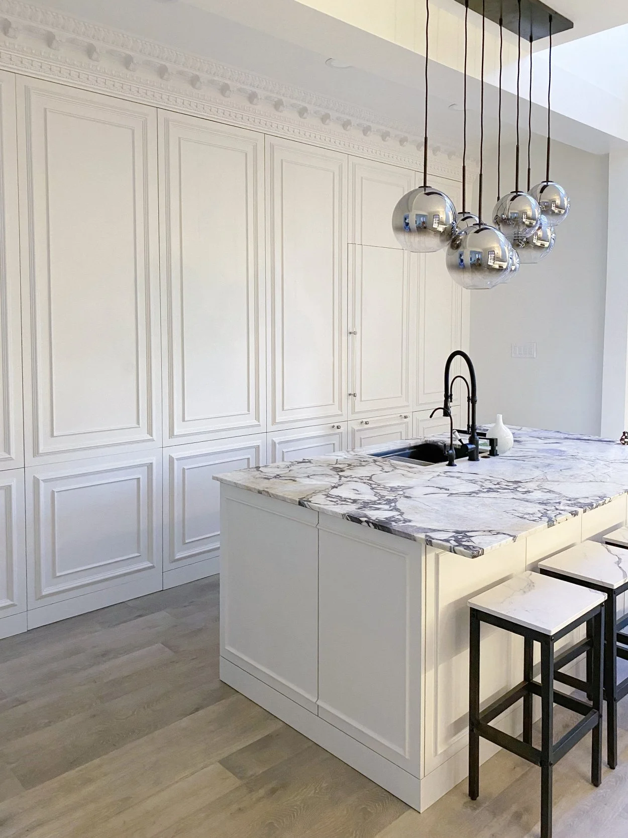 A closer look at High Design Custom Cabinetry For Homes