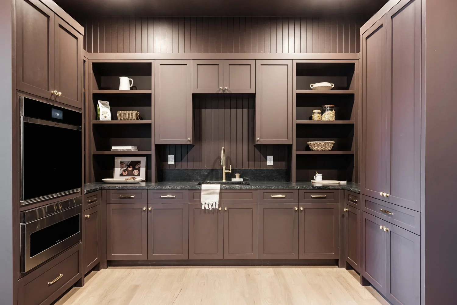 LITTTLE RAVEN BUTLERS PANTRY.webp