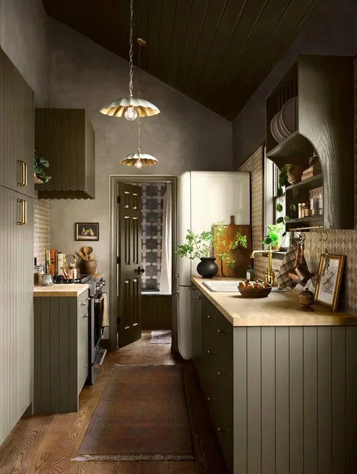 Mountain House cottage kitchen 3.jpg