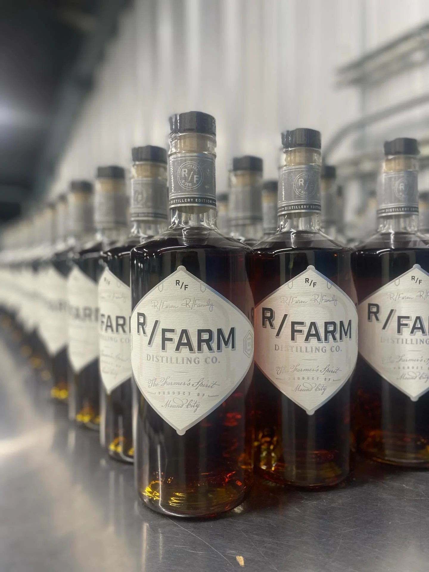 ‼️NEW DISTILLERY SERIES HONEY COMB&reg; RYE WHISKEY COMING SOON!‼️

We are officially releasing not one but TWO barrels of our HONEY COMB&reg; Rye Whiskey Distillery Series. These specialty barrels are the first and ONLY whiskey we have aged in 30 ga