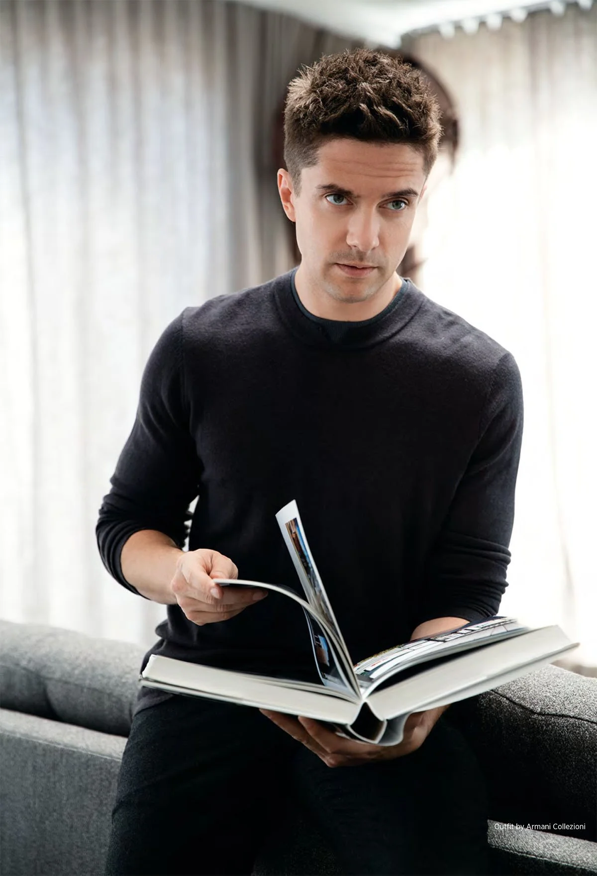 Feature | INTL TOPHER GRACE | 1011 OK2-6 copy.jpg
