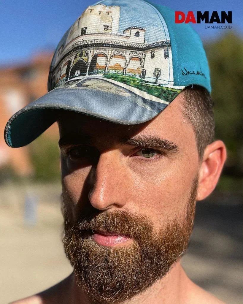 Online-Alessandro-1-819x1024.webp