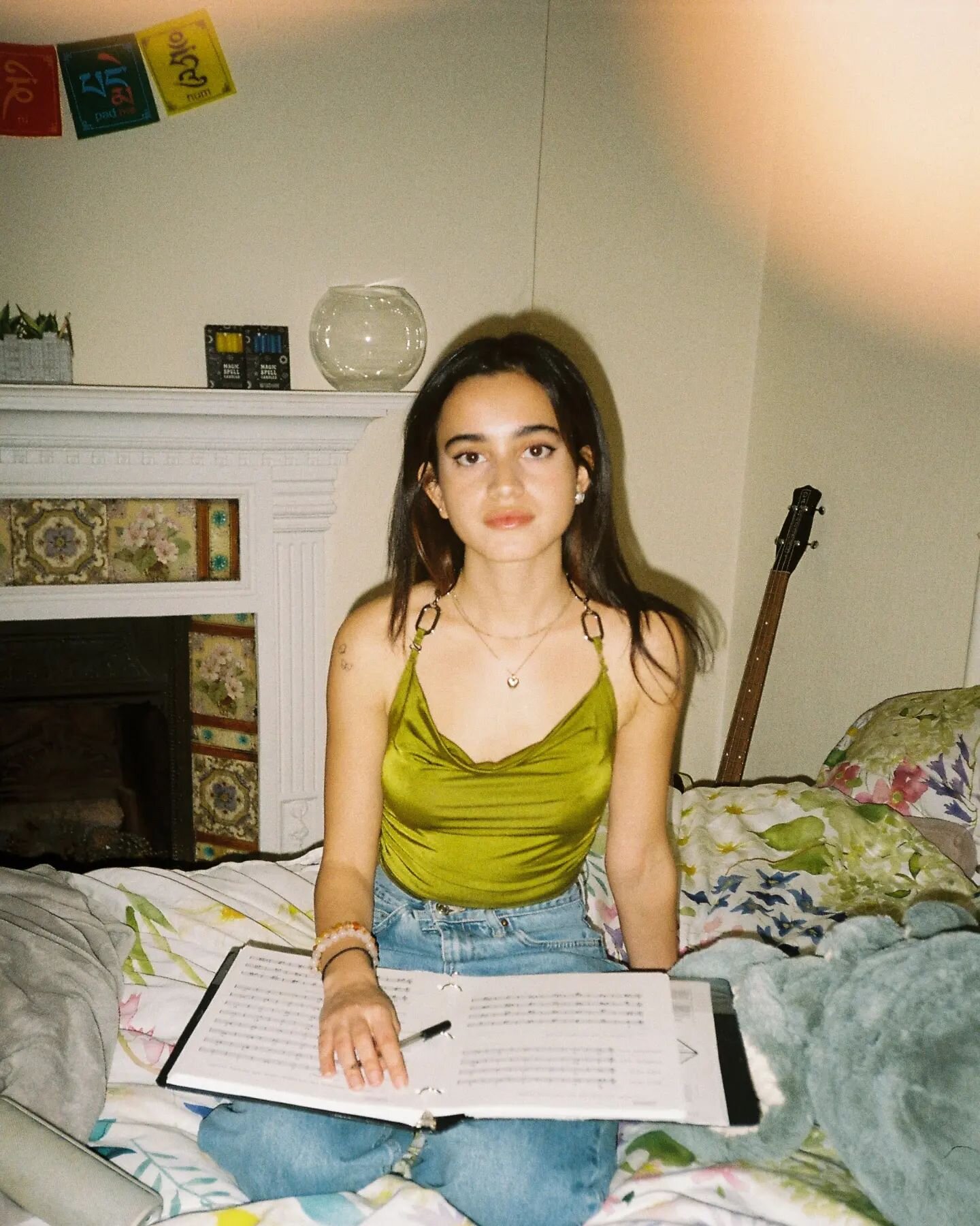 1 week since my debut single Long Gone Friend came out ♡ so grateful for all the returns, thank you so much. Stay tuned for new music very soon ☁️ love love love 
&bull;
📸 @kemkaajoku winter 2021 shoot