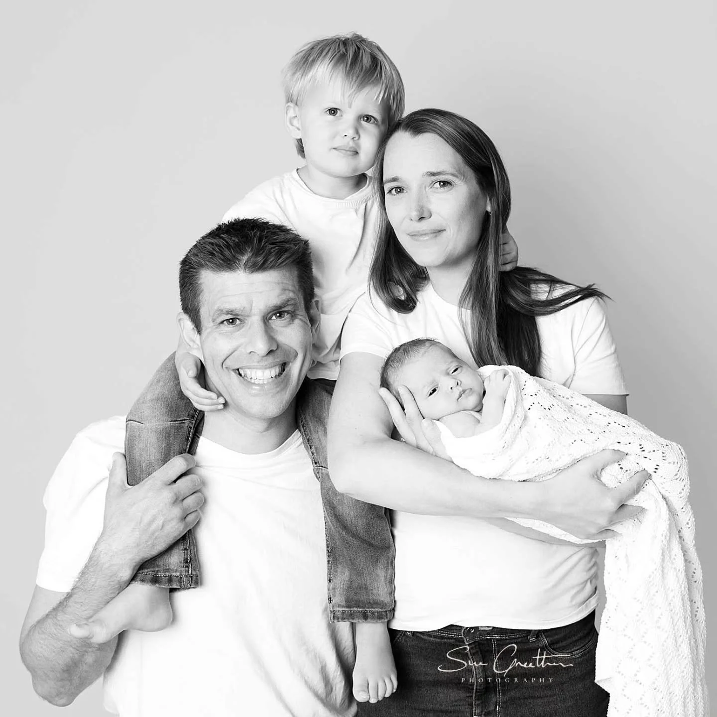 Can we bring older siblings to a newborn shoot?
I get asked this so often, and my answer is always YES!
They are part of this magical ride.

#newborn #newbornlove #newbornshoot #newbaby #newbabylove #siblinglove #bigbrother #siblingshoot #ourfamilyis