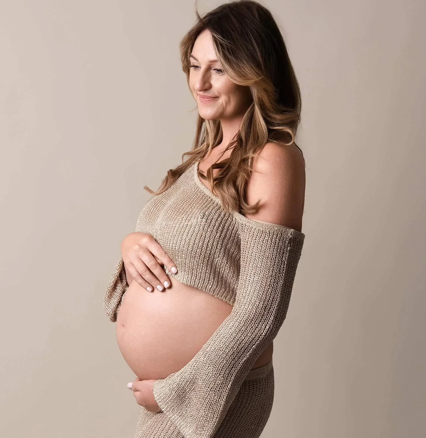 The funny thing about pregnancy is that you are not just creating a child, you are also creating a mother.

#pregnancylife #pregnant #pregnancy #pregnancyglow #pregnancylife #pregnancymemories #pregancymoments #expecting #expectantmom #expectantmum #