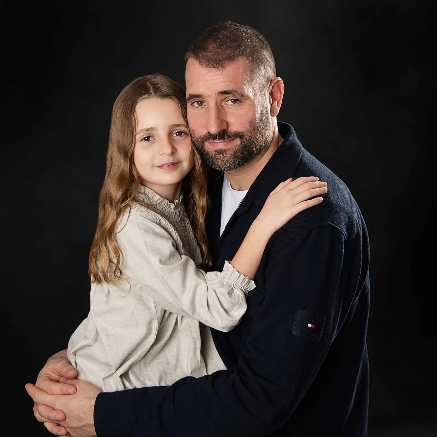 Father &amp; daughter portrait - a memory captured forever.

#fatheranddaughterlove #magicmoment  #professionalfamilyphotographer #suegreethamphotography #howwillyouremember