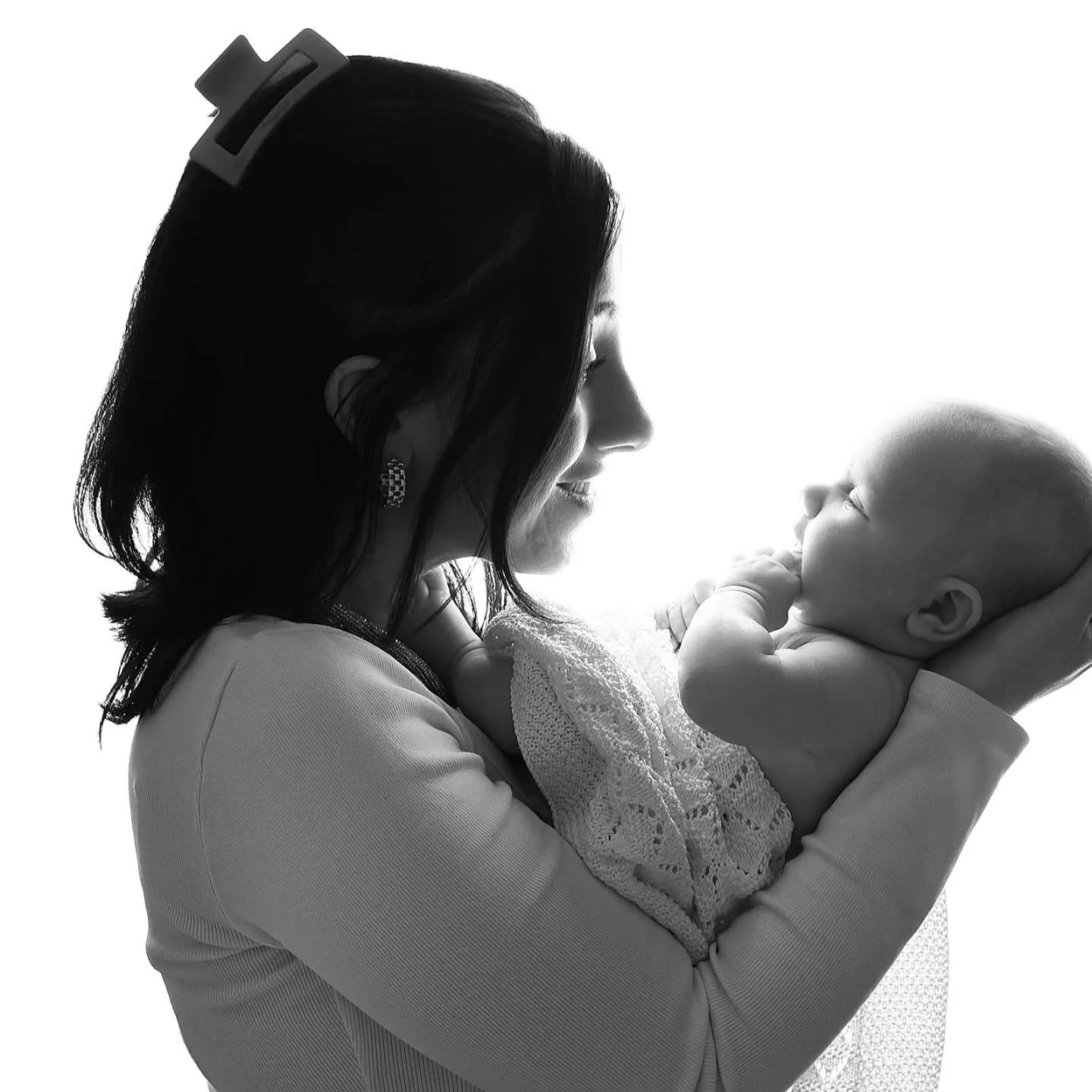 My daughter, my heart 

#newbabygirl #newbornlove #daughterlove❤️ #suegreethamphotography #howwillyouremember