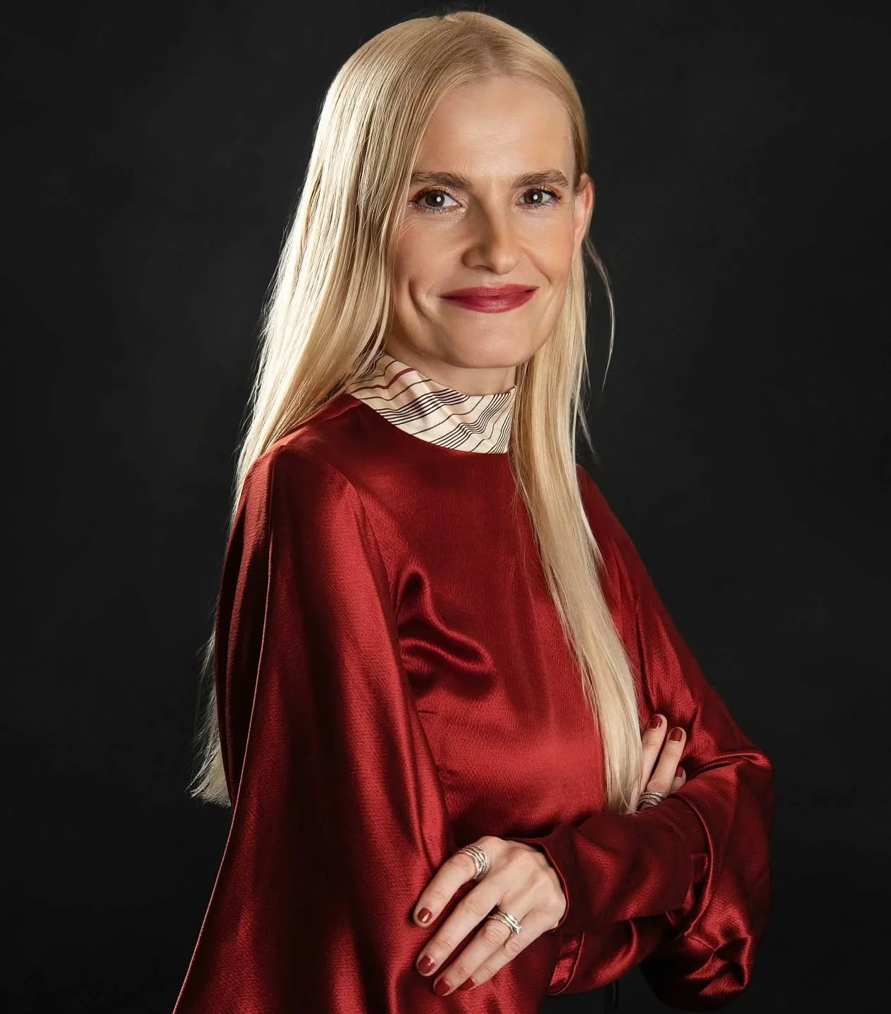 I love my job as a professional photographer, and it was a treat to do some professional headshots at a recent family shoot for both mum &amp; dad. 

The dark background really makes these headshots something special.

DM me if you are interested in 