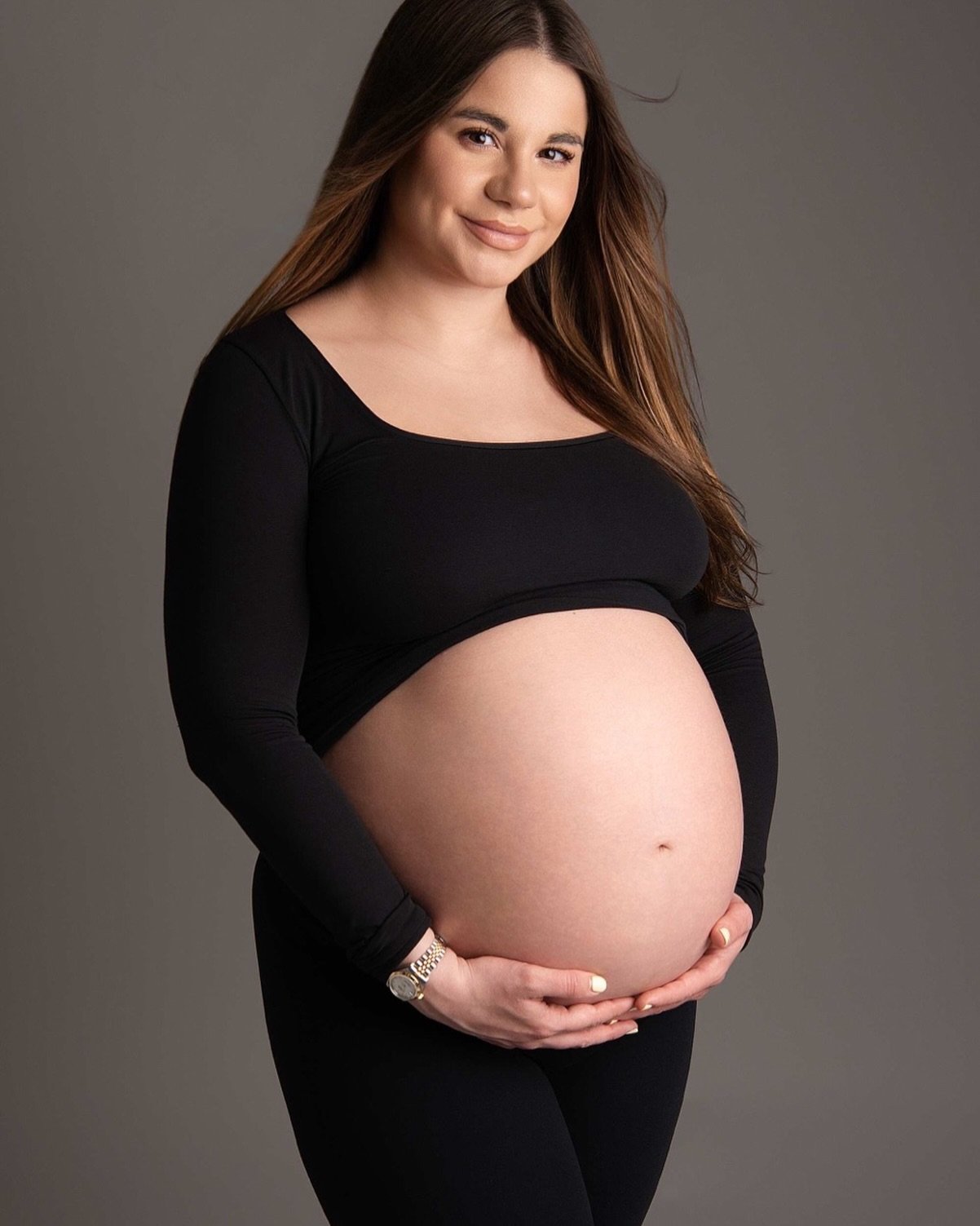 Glowing beautifully through every moment of this journey 
There&rsquo;s something so special about capturing the quiet strength and softness of motherhood before baby arrives.
These shoots are such fun and such an incredible stage to have beautiful p