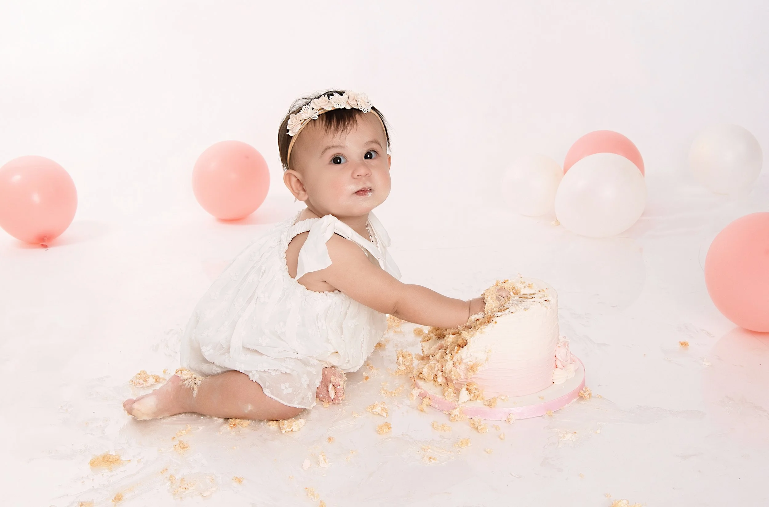 cake-smash-photoshoot-bromley.jpg