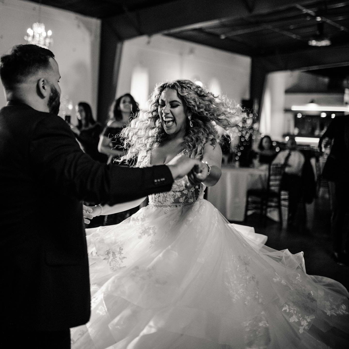 Sharing some of my favorites from Abby&rsquo;s + Nando&rsquo;s wedding 🤍 You can see more on the blog! | These are the moments I love to capture, the in between moments. I held my camera close to me as I danced in between everyone on the dance floor
