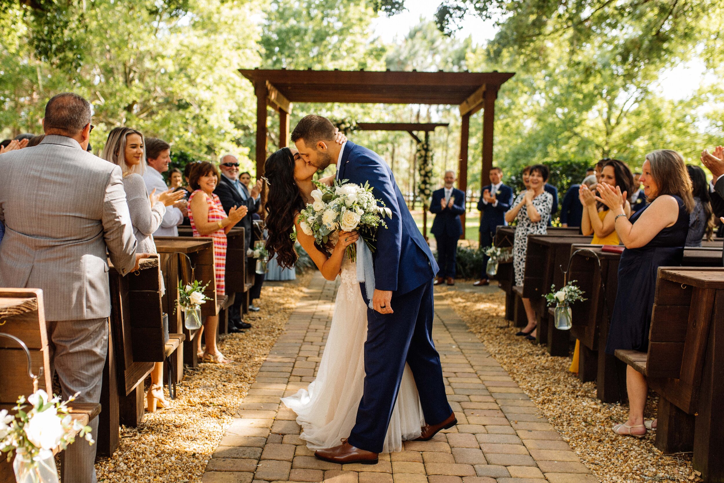 Wedding Ceremony Pictures at Club Lake Plantation