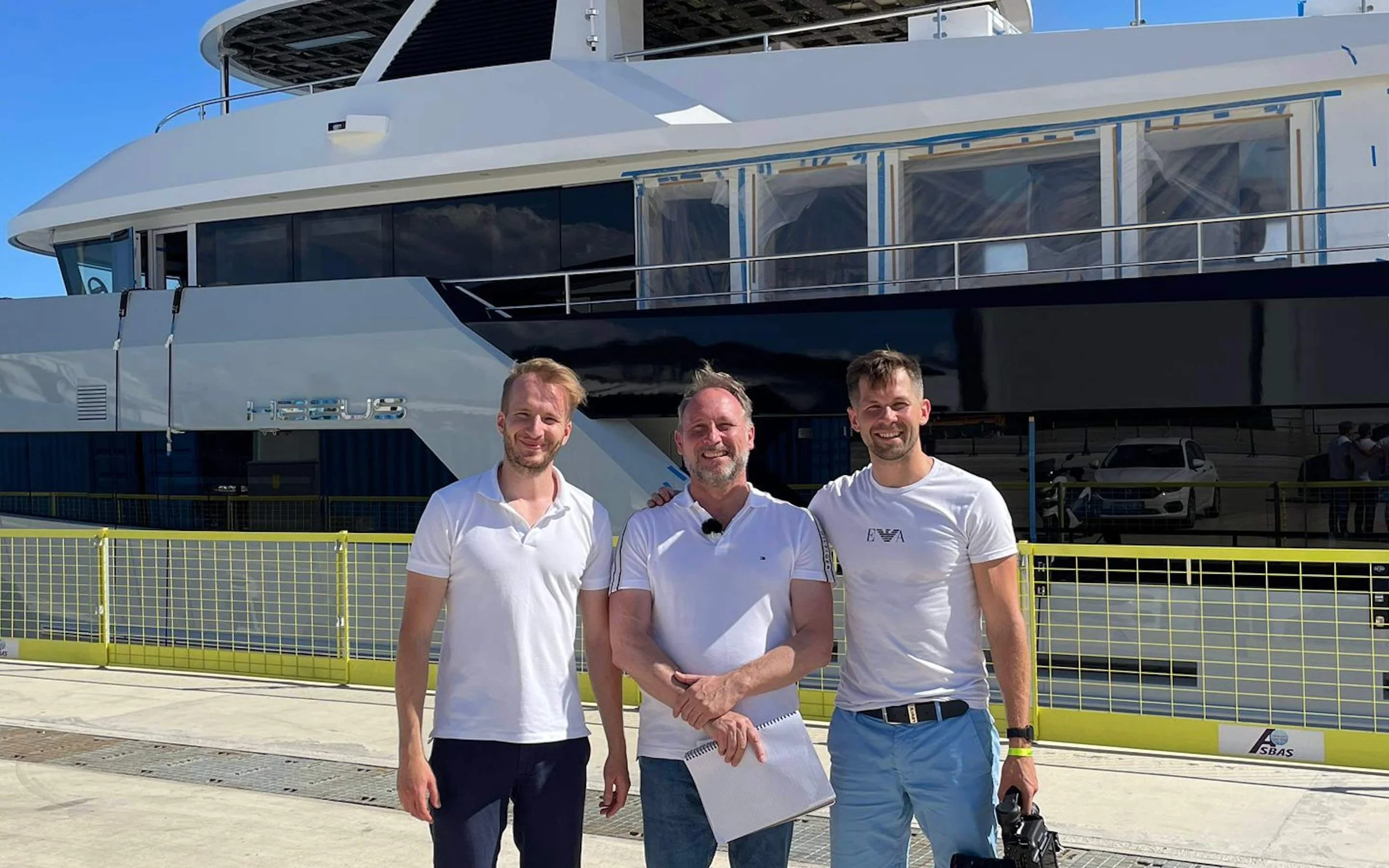 David Seal vom “Yachts for Sale” Youtube Kanal zu Besuch bei Bering Yachts