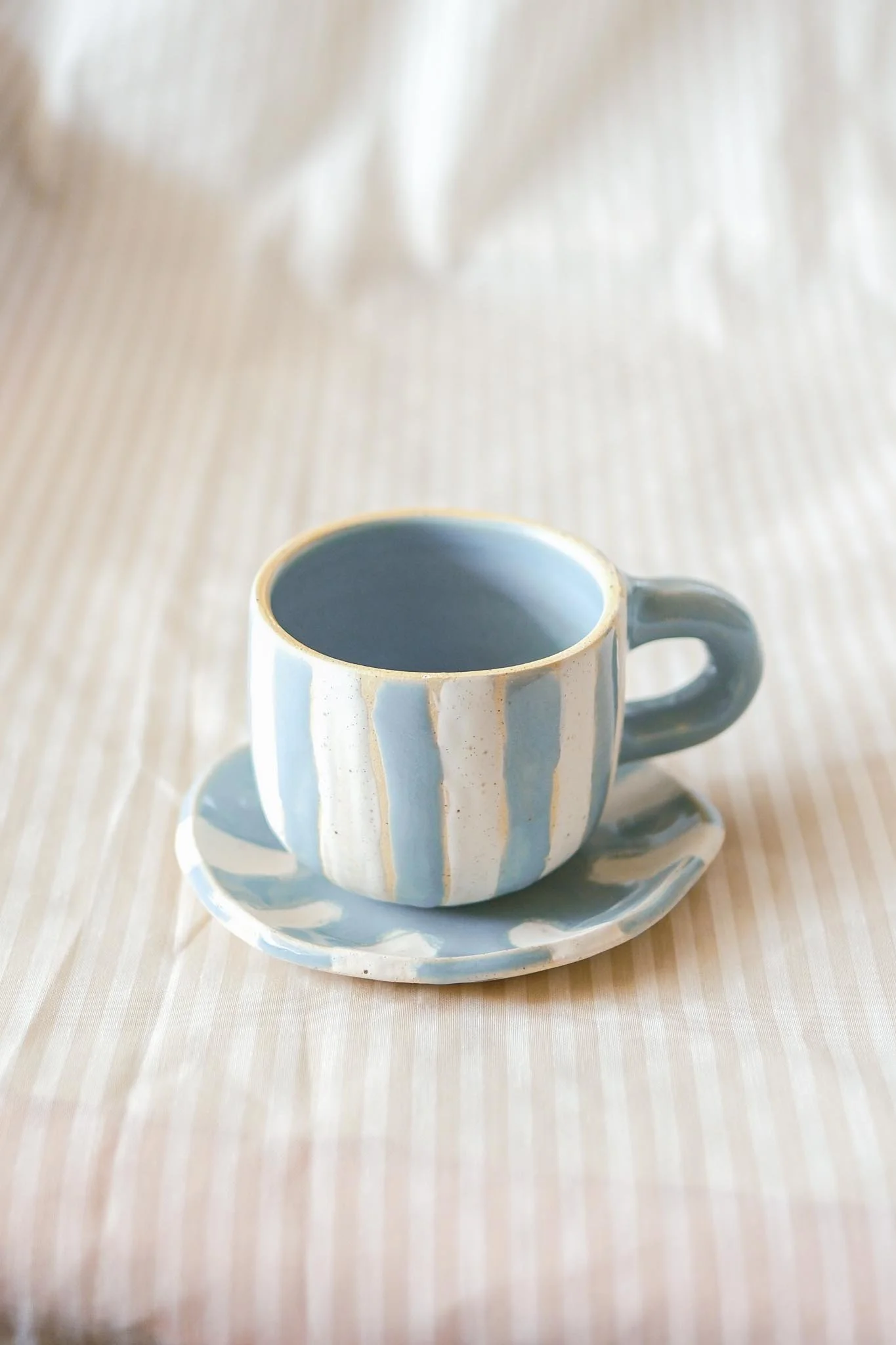 striped mug set