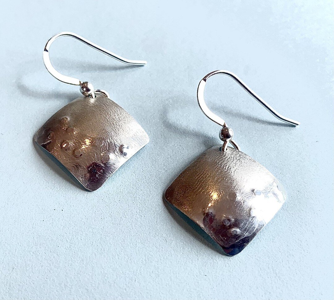 My next silver workshop is earrings on Sunday21st August 2022. If you fancy making one or two pairs of your own get in touch. I have plenty of options for making or you can show me pictures of some you like prior to your workshop with a view to you m